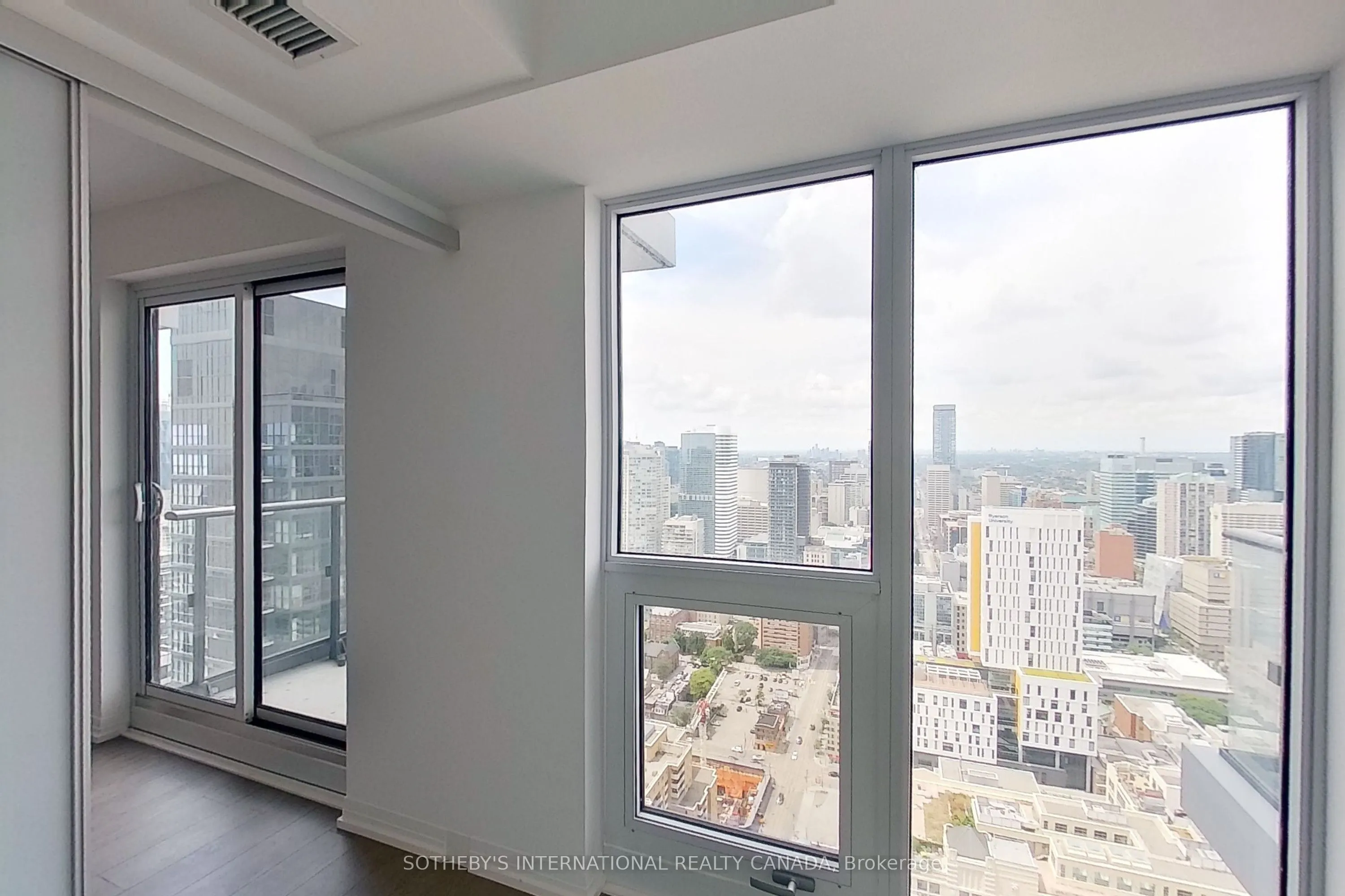 251 Jarvis Street, #4509