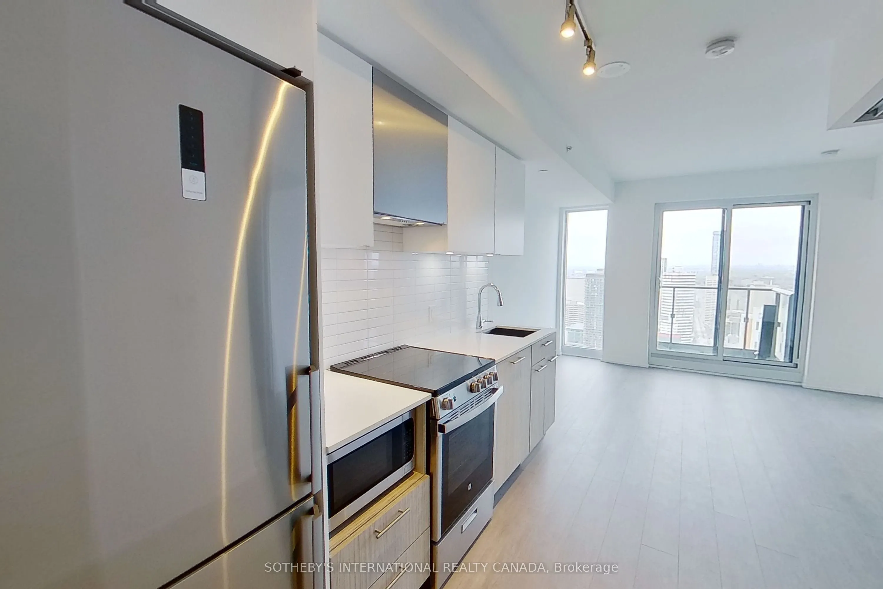 251 Jarvis Street, #4509