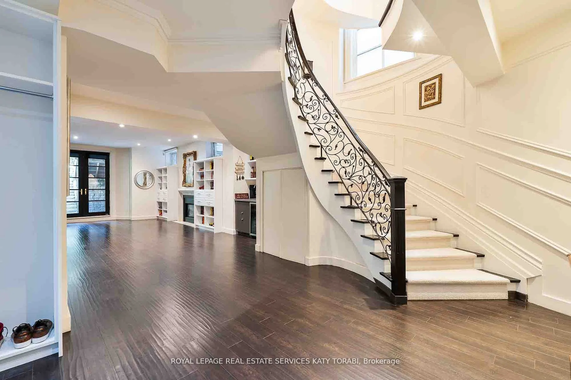 135 Buckingham Avenue