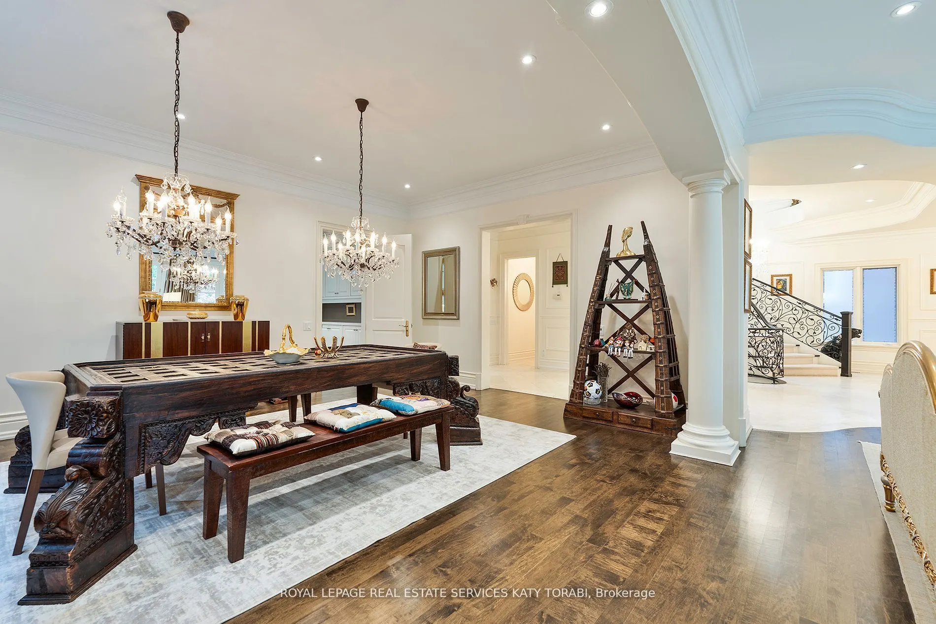 135 Buckingham Avenue