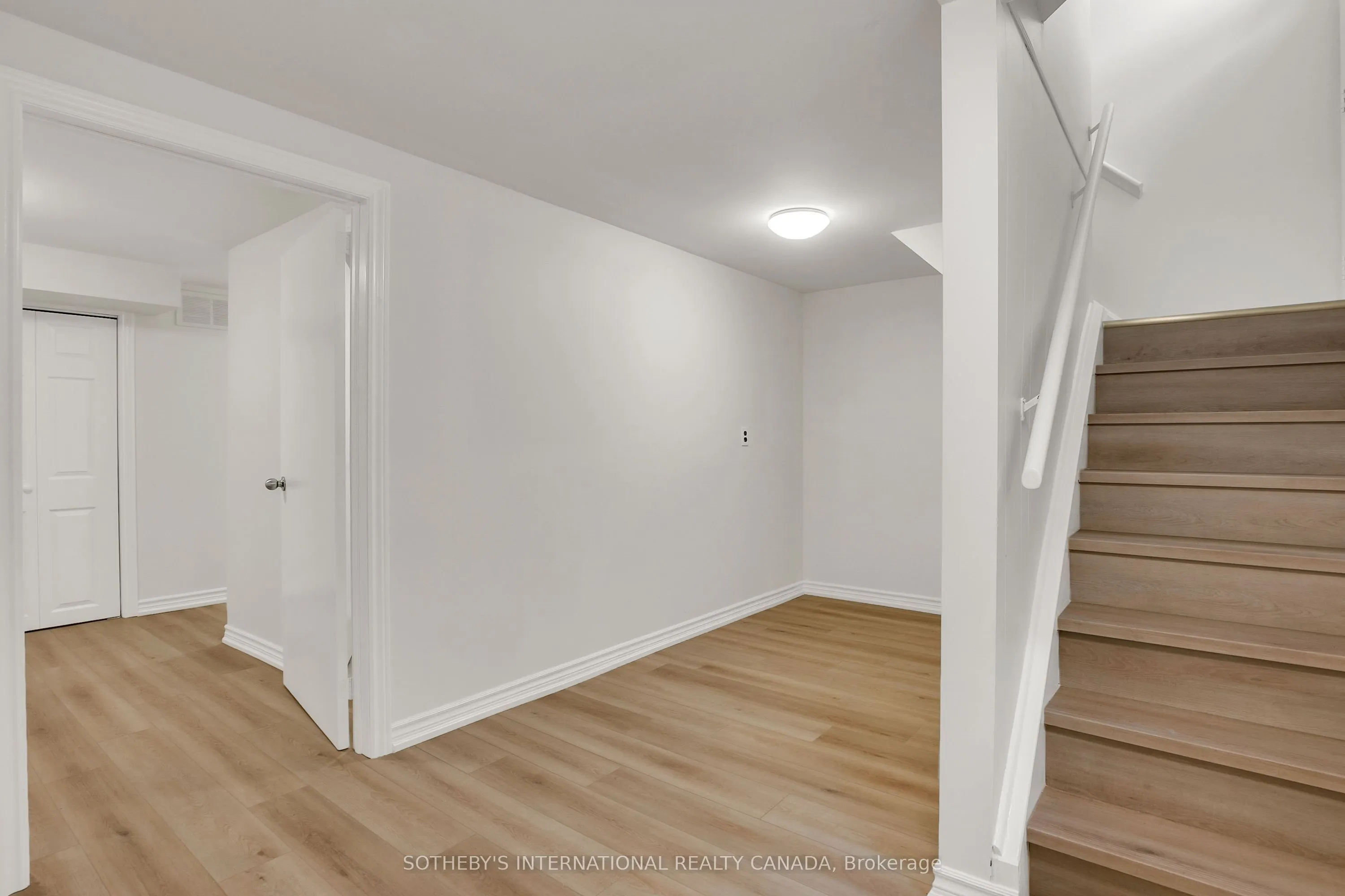 118 Chelmsford Avenue