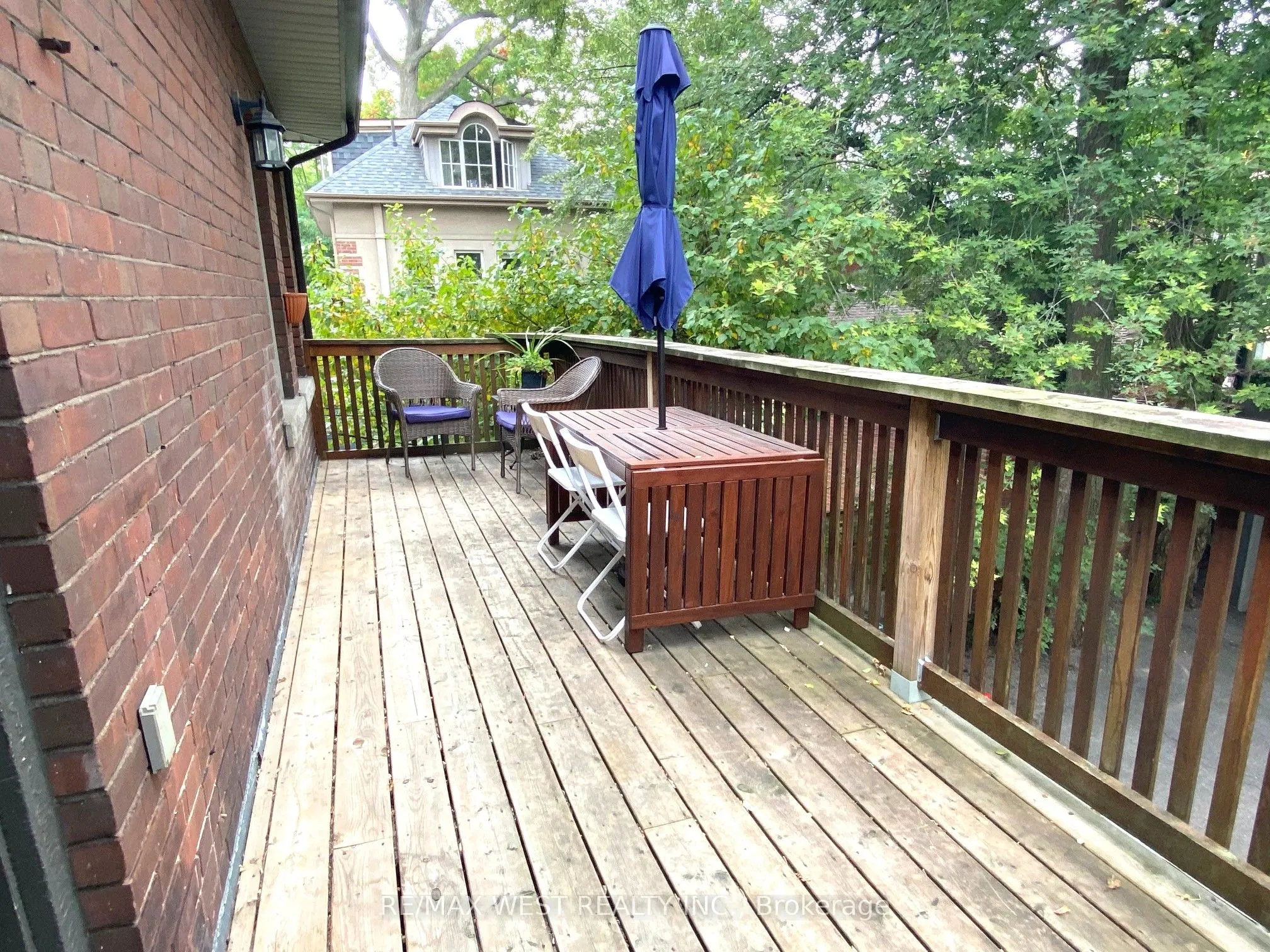 2 Bryce Avenue, #2