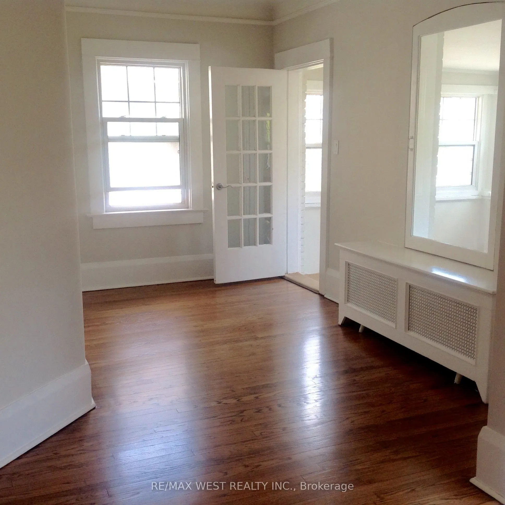 2 Bryce Avenue, #2