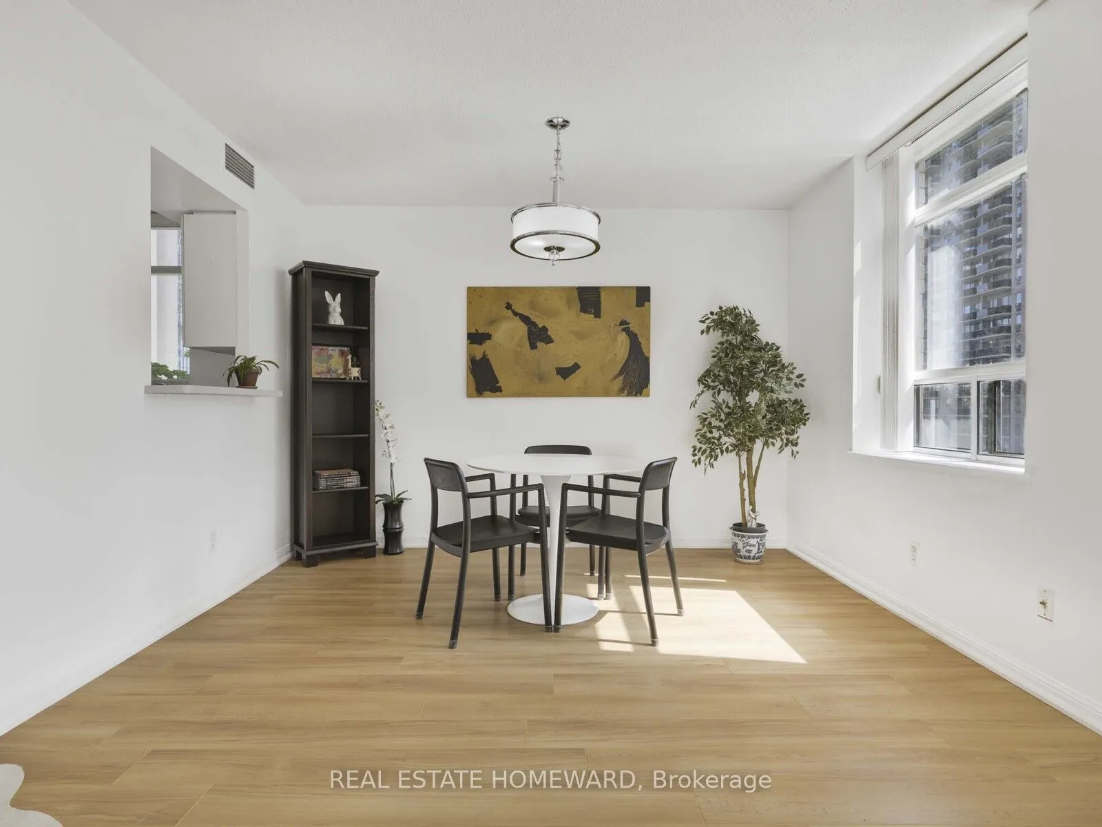 5 Rosehill Avenue, #720