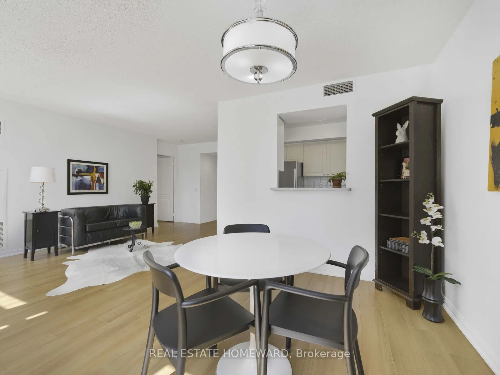 5 Rosehill Avenue, #720
