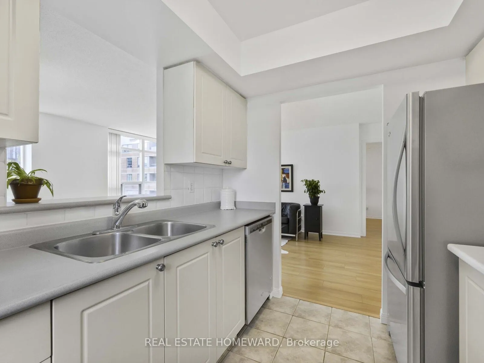 5 Rosehill Avenue, #720