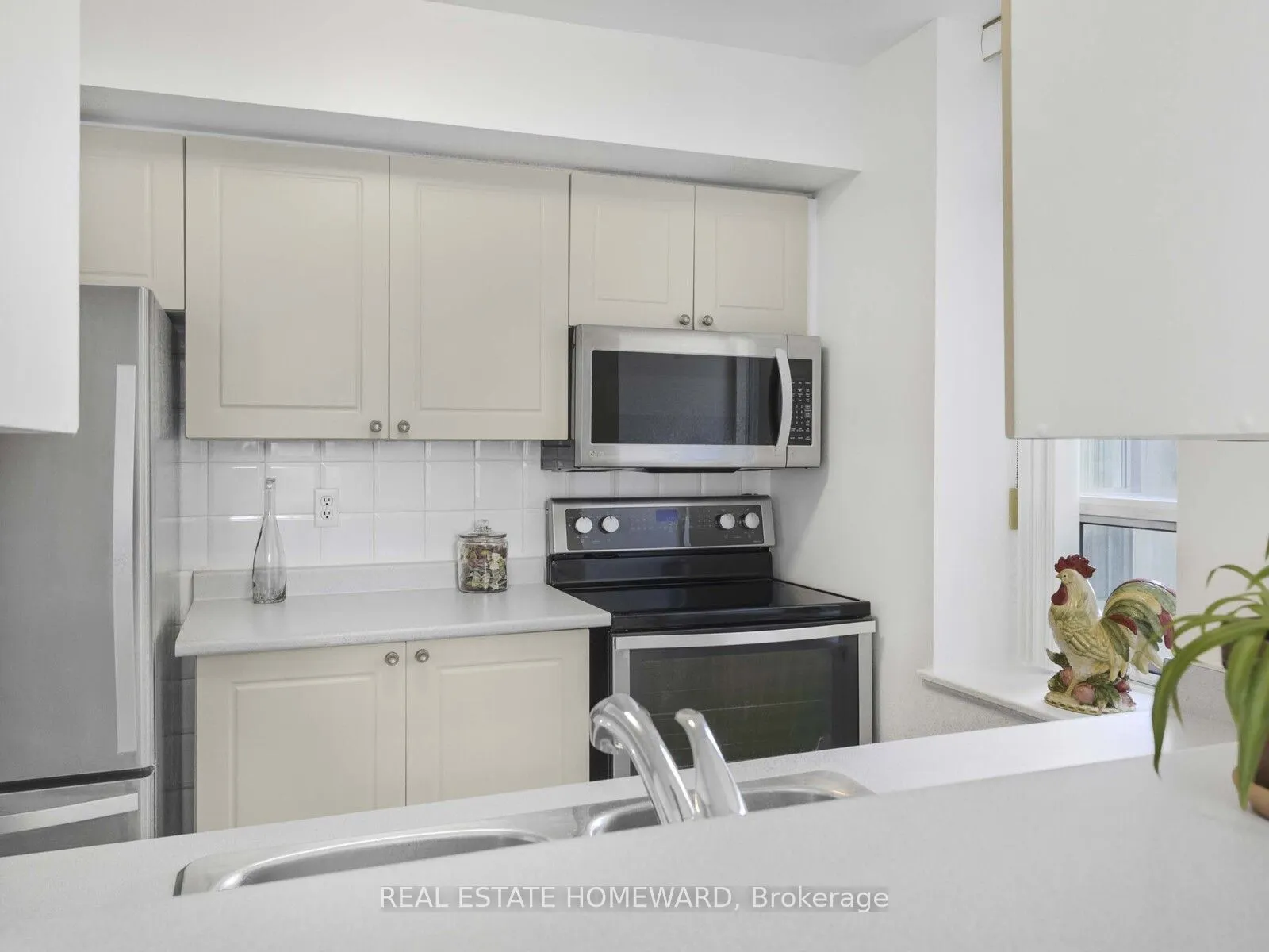 5 Rosehill Avenue, #720