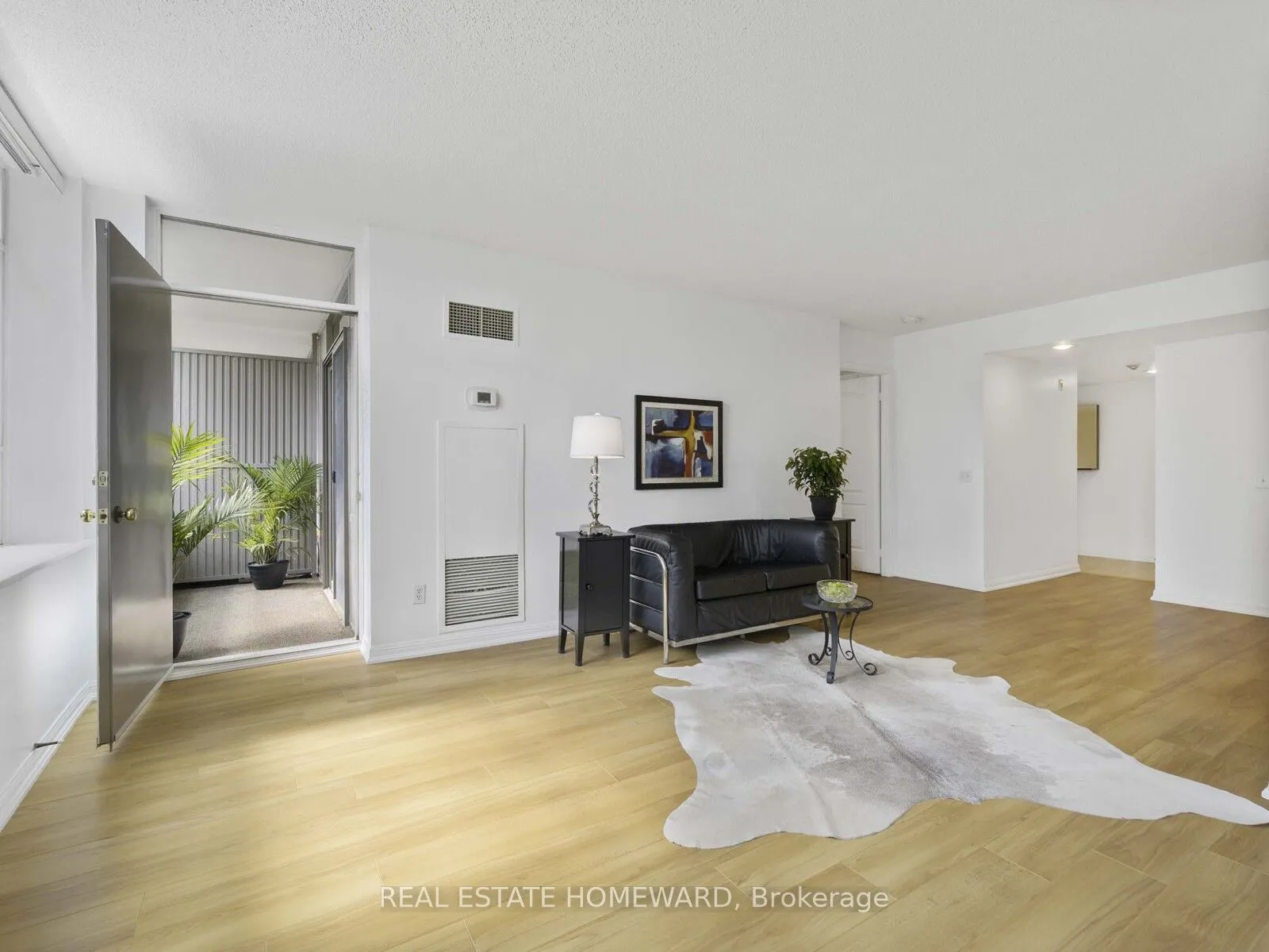 5 Rosehill Avenue, #720