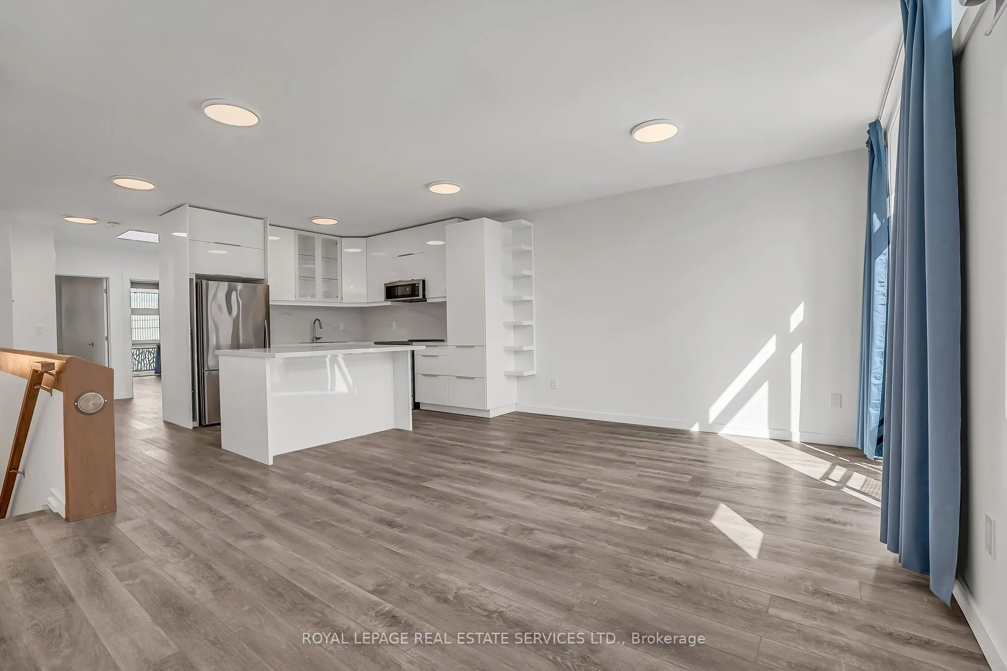 439 Winona Drive, #C