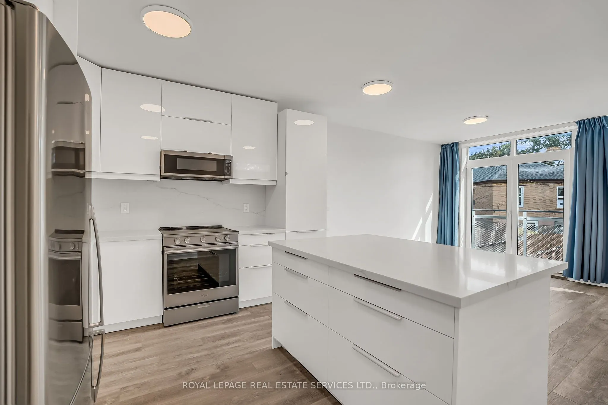 439 Winona Drive, #C