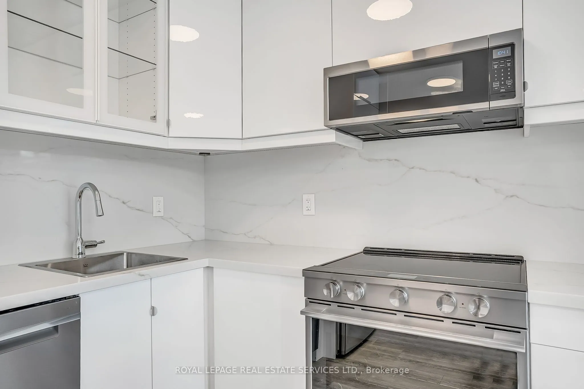 439 Winona Drive, #C