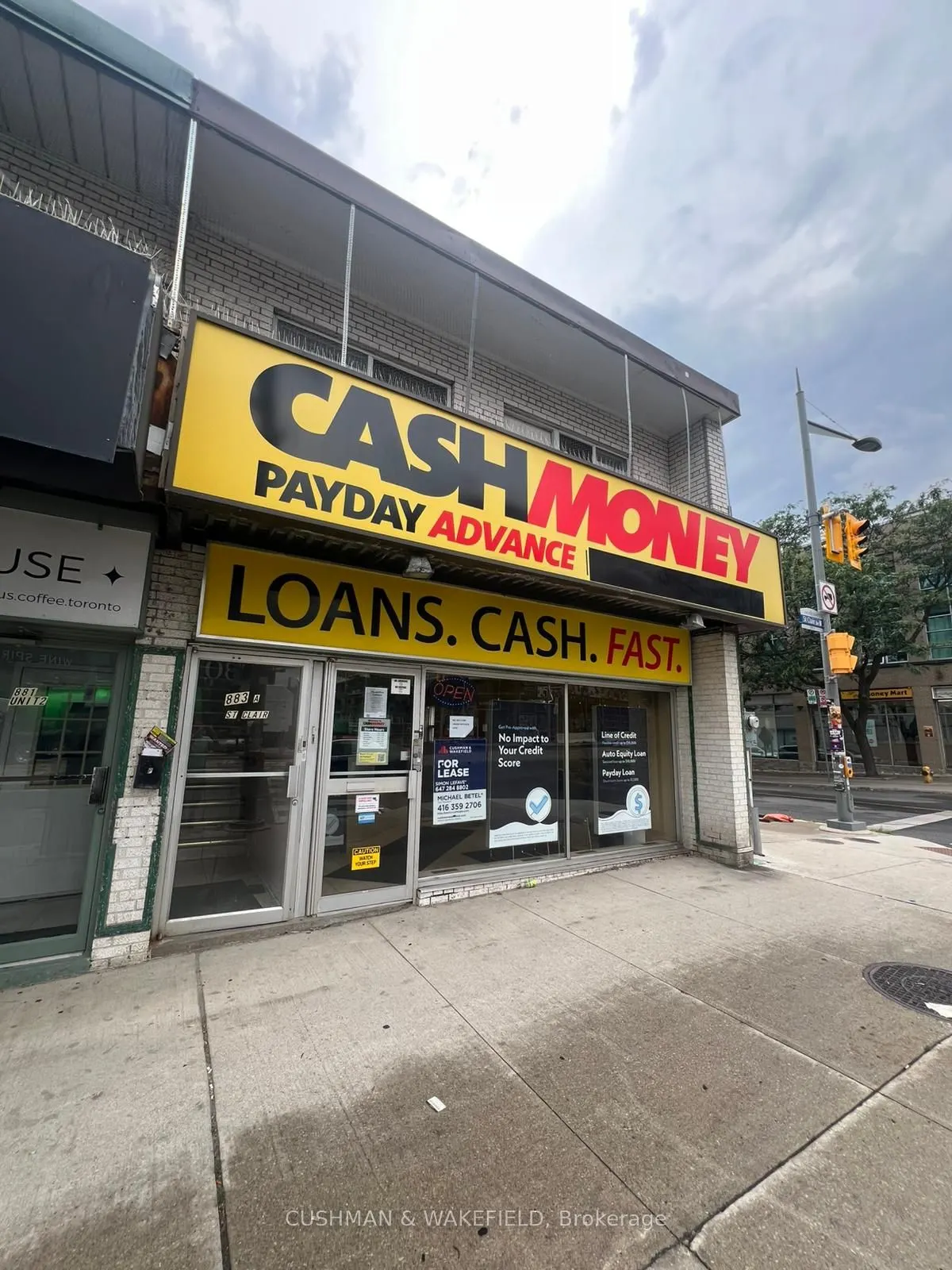883 St Clair Avenue W