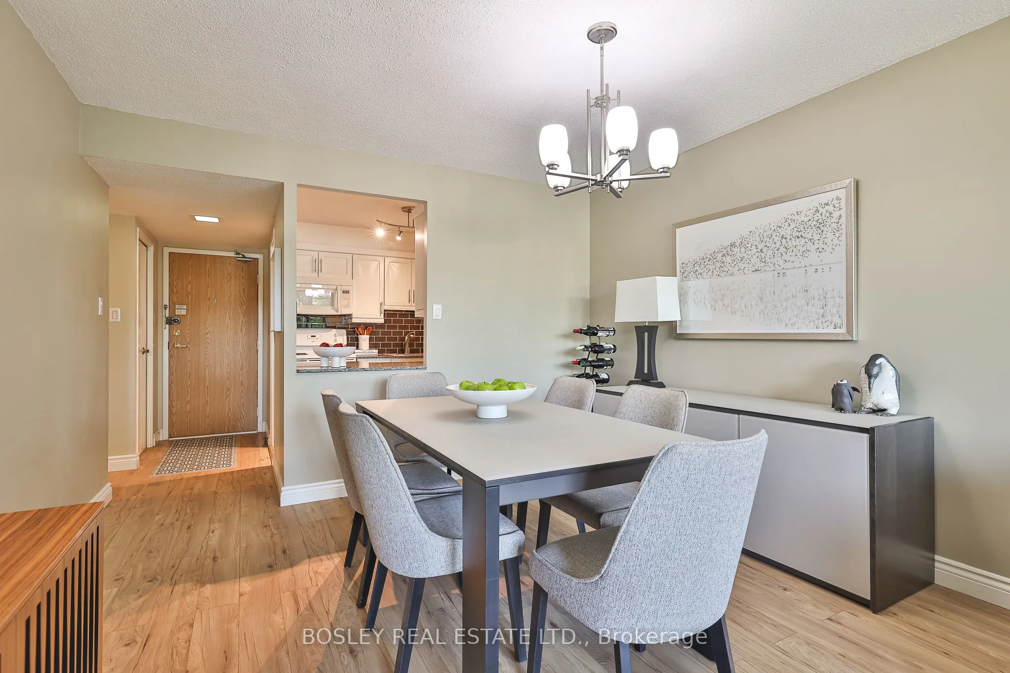 30 Fashion Roseway, #201