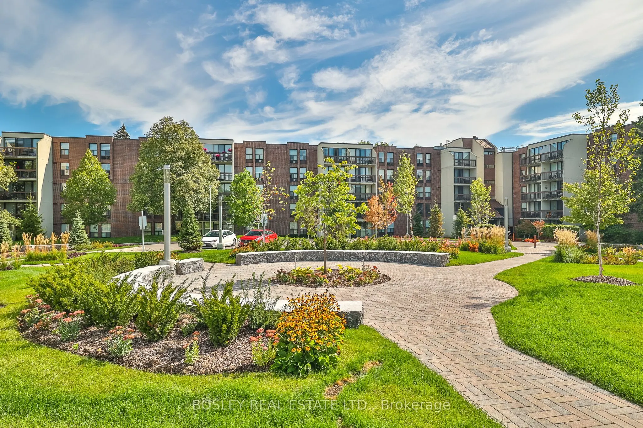 30 Fashion Roseway, #201