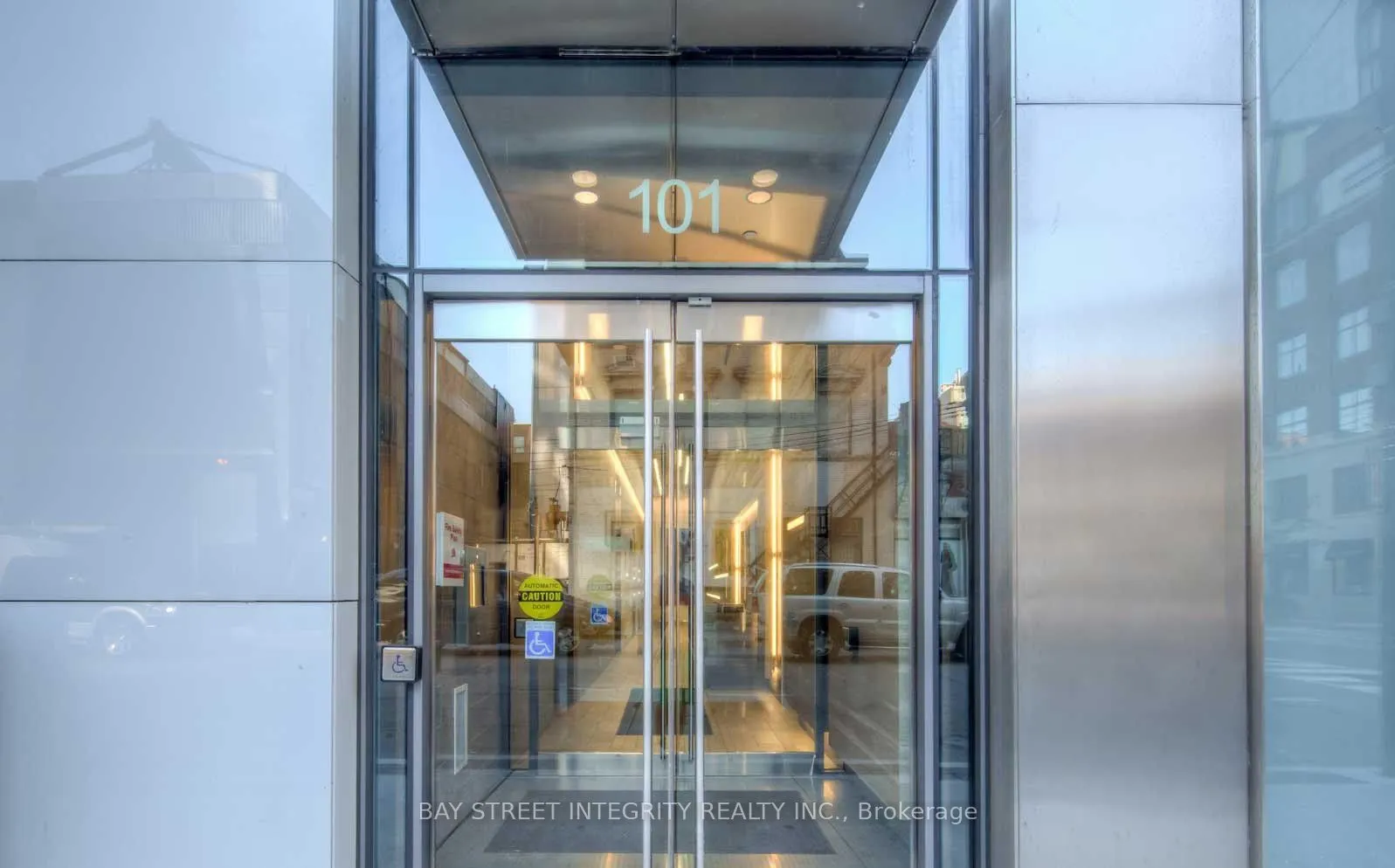 101 Peter Street, #3901