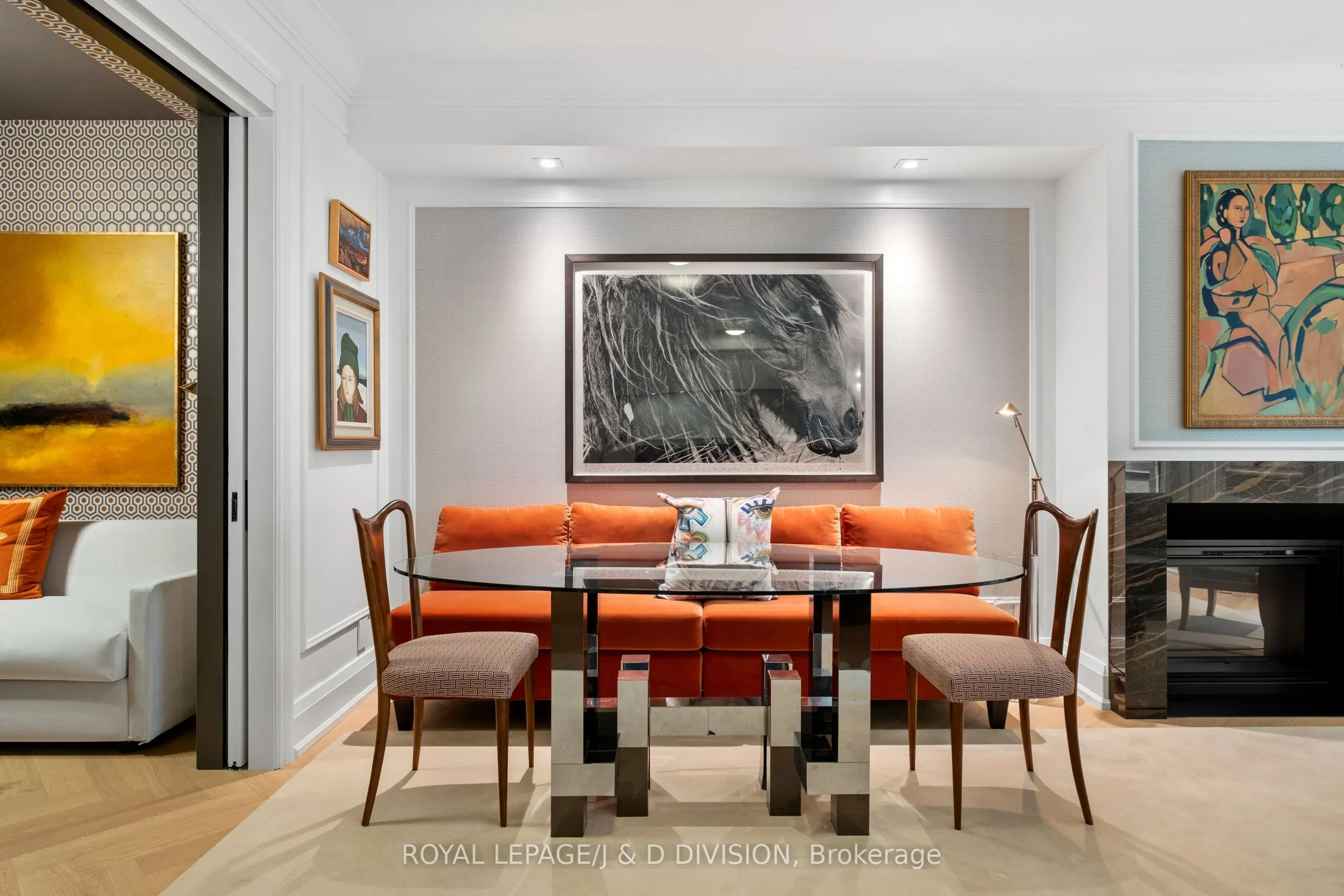 20 Scrivener Square, #301