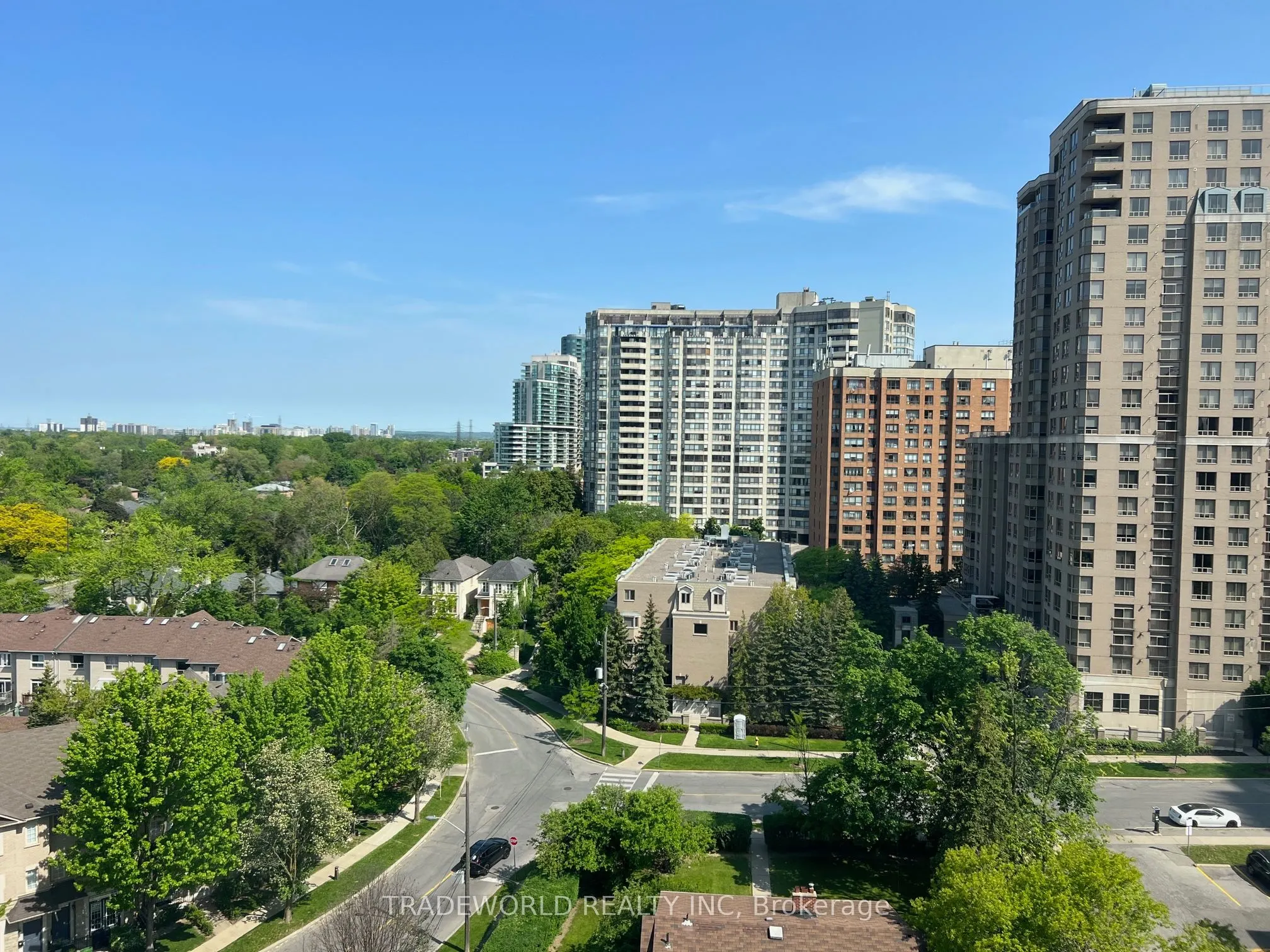 75 Canterbury Place, #1212