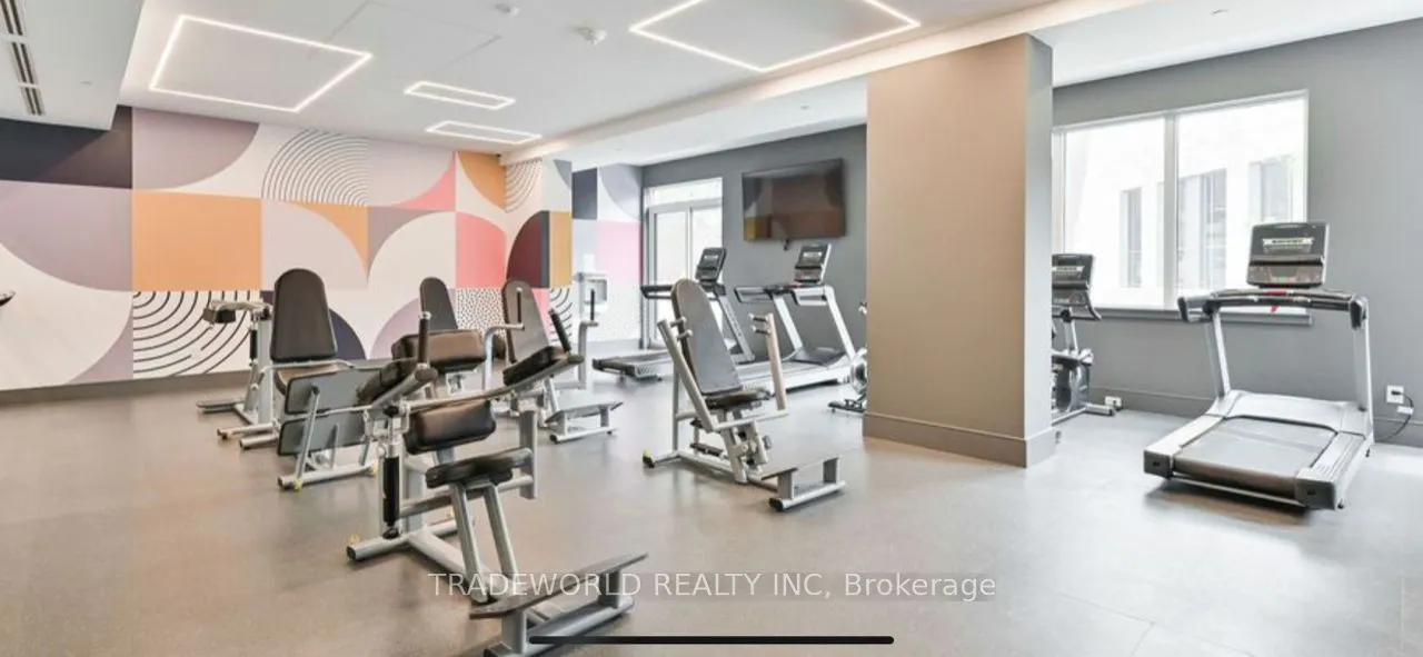 75 Canterbury Place, #1212