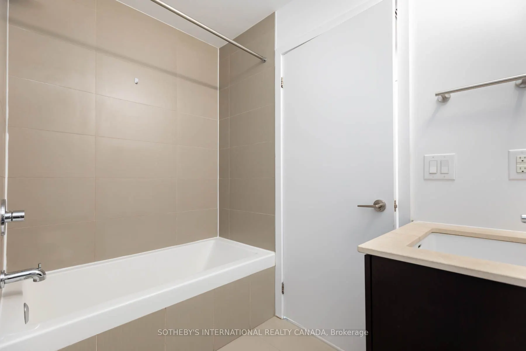 1815 Yonge Street, #1806