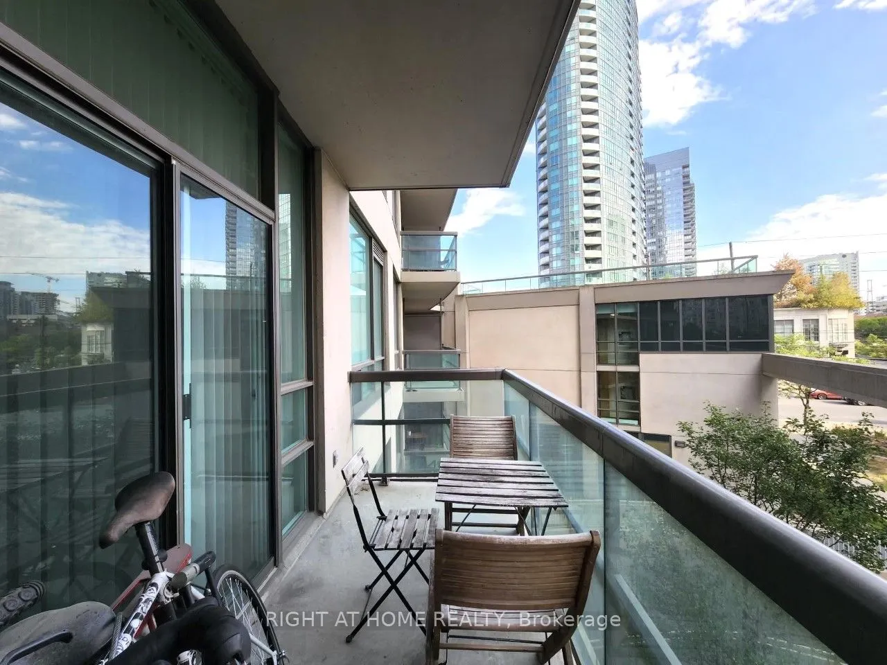 509 Beecroft Road, #319