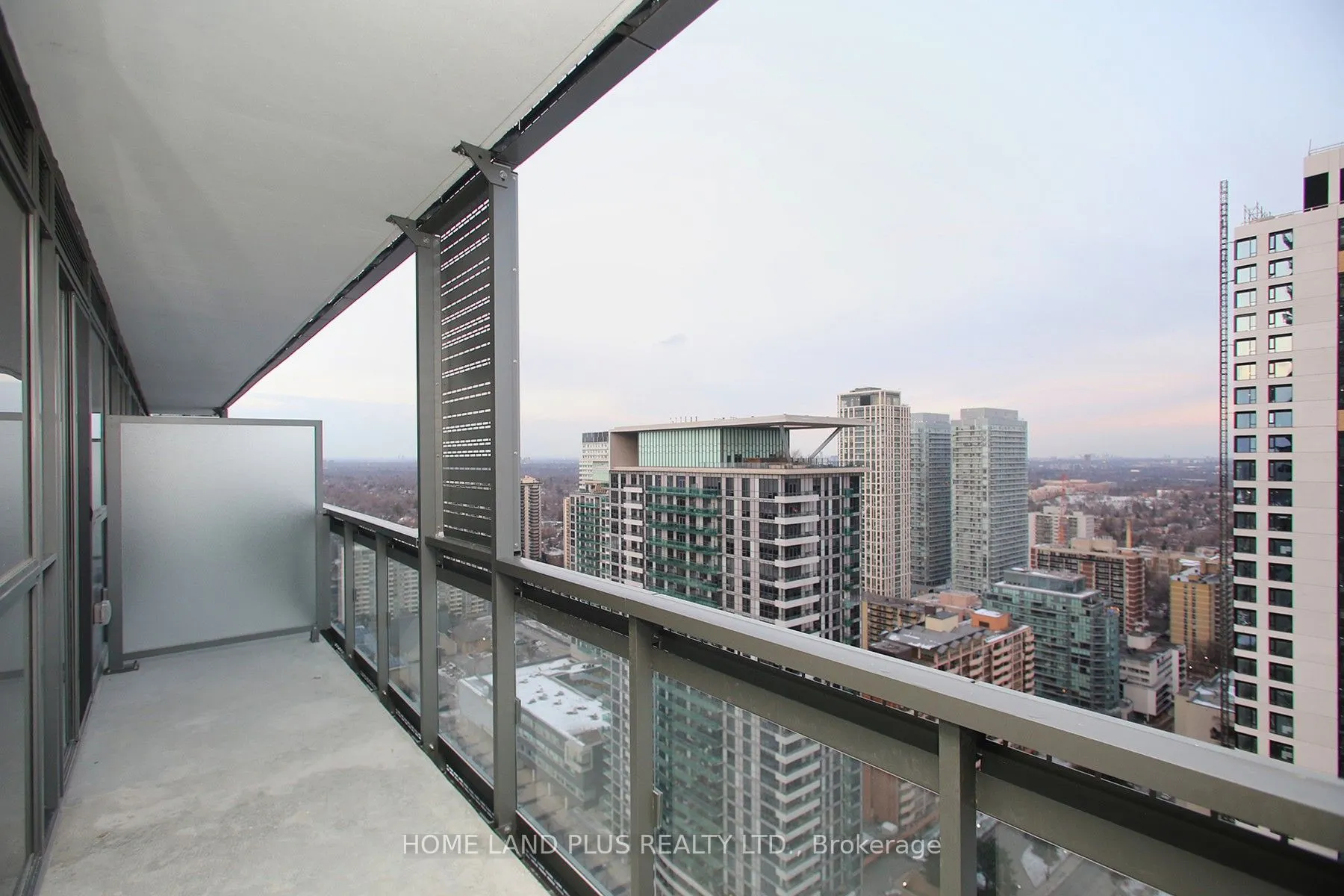 39 Roehampton Avenue, #2702