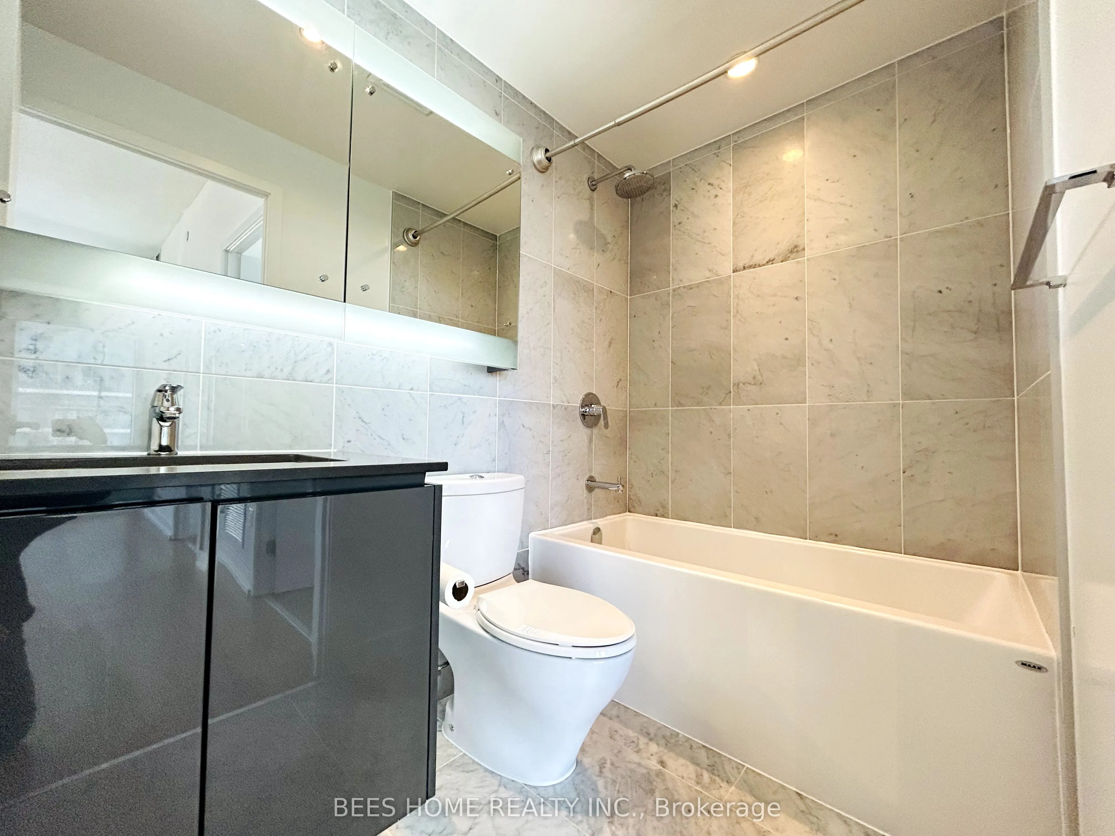 115 McMahon Drive, #1905