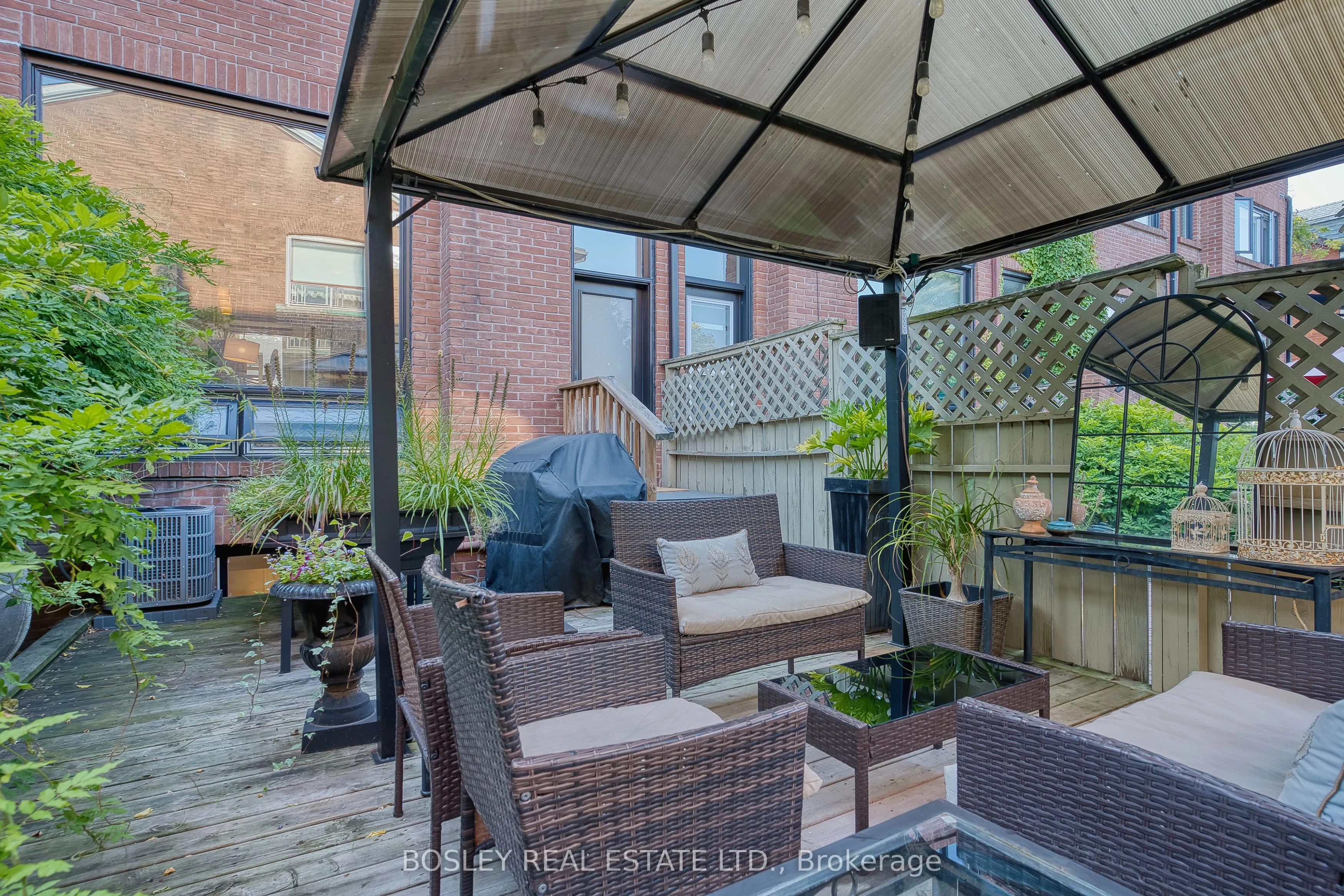 81 Beaconsfield Avenue
