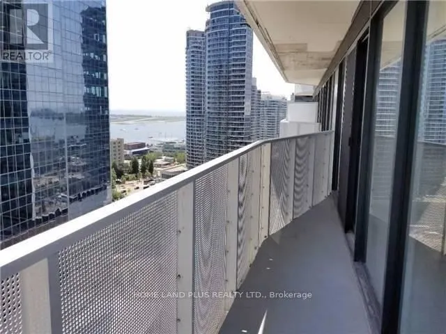 88 Harbour Street E, #2206