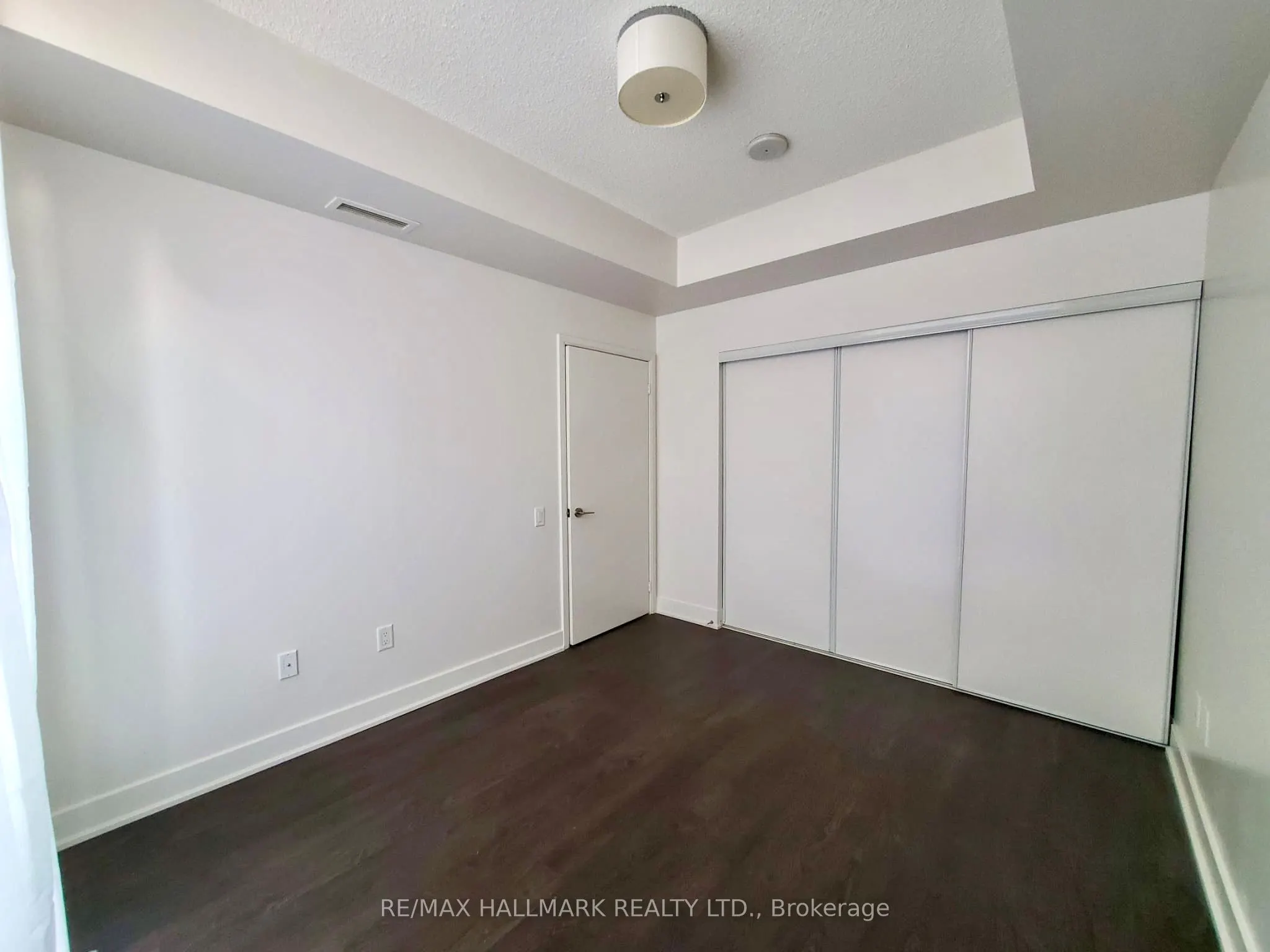 30 Roehampton Avenue, #306