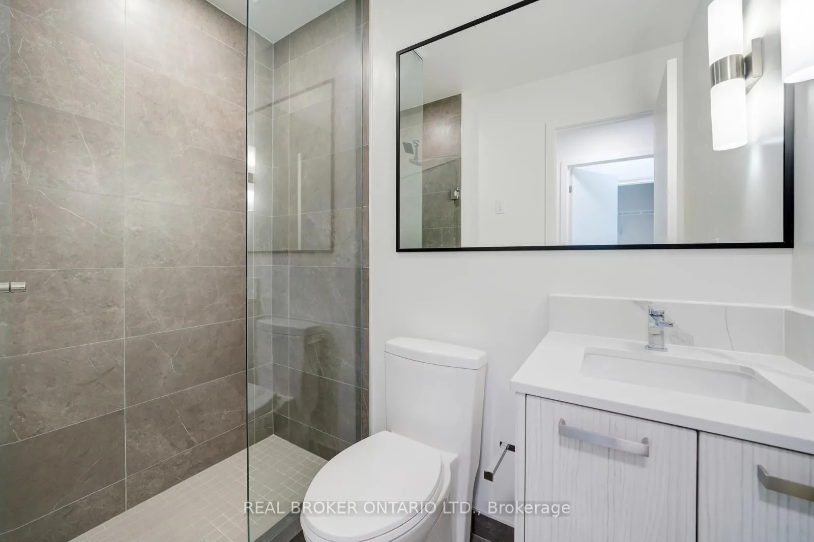 67 Curlew Drive, #165