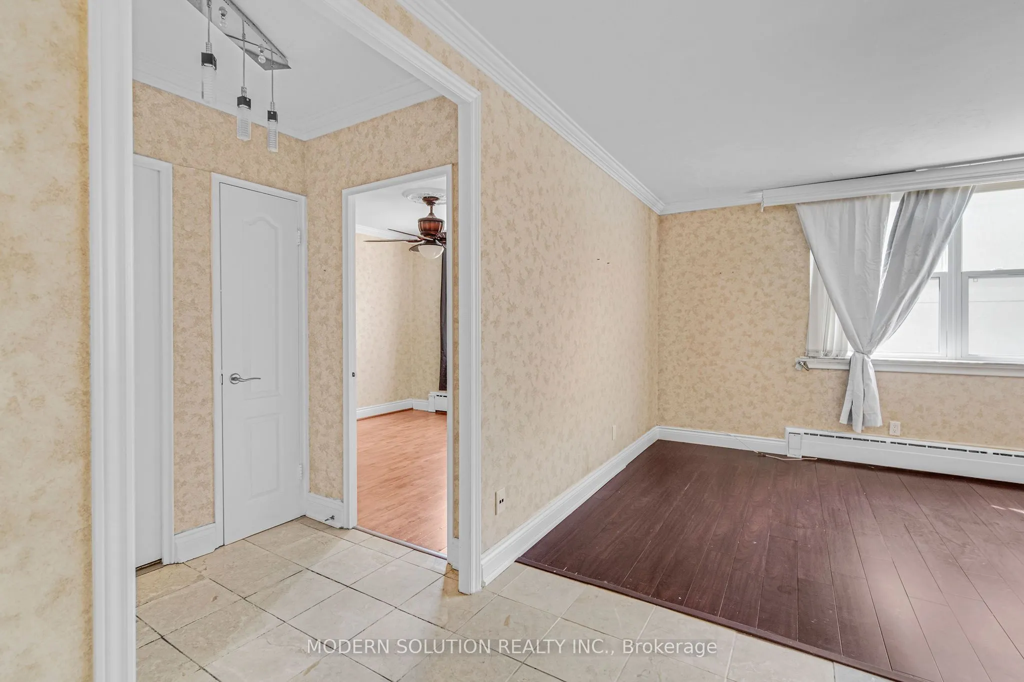 59 Neptune Drive, #104