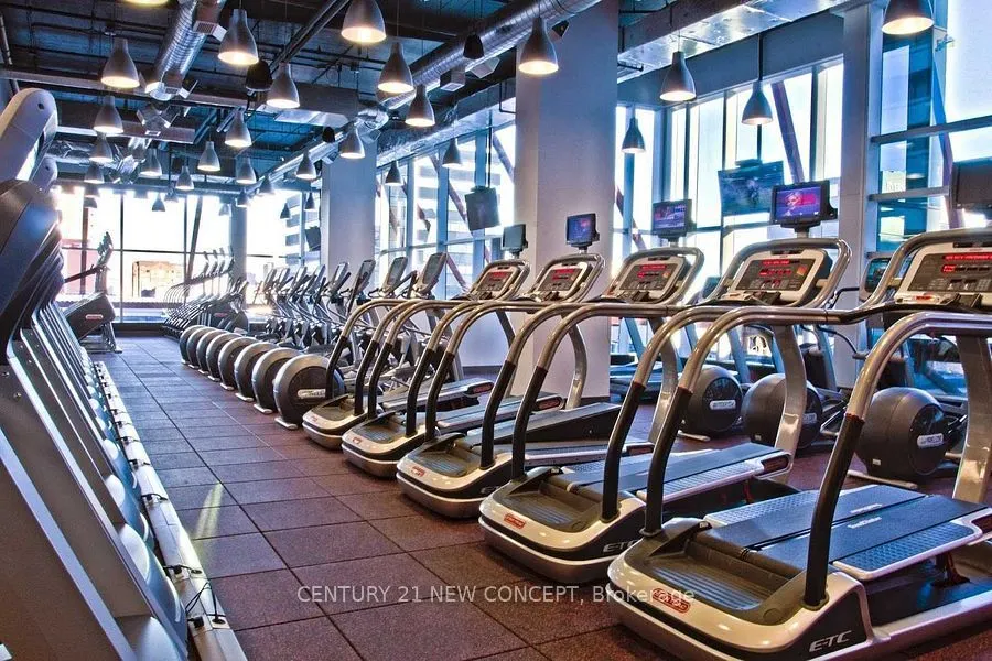 388 Yonge Street, #6109