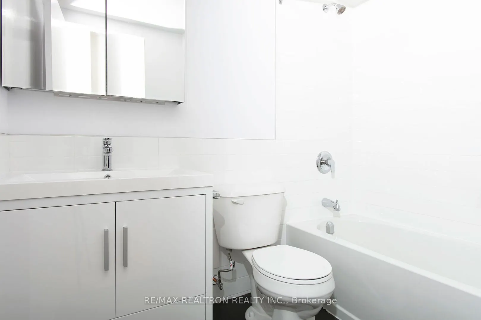 6200 Bathurst Street, #1102