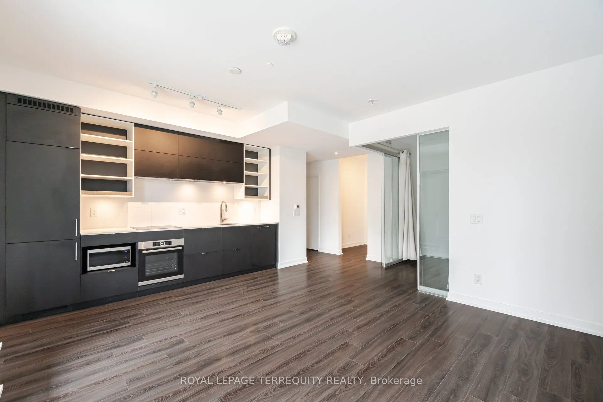 20 Edward Street, #518
