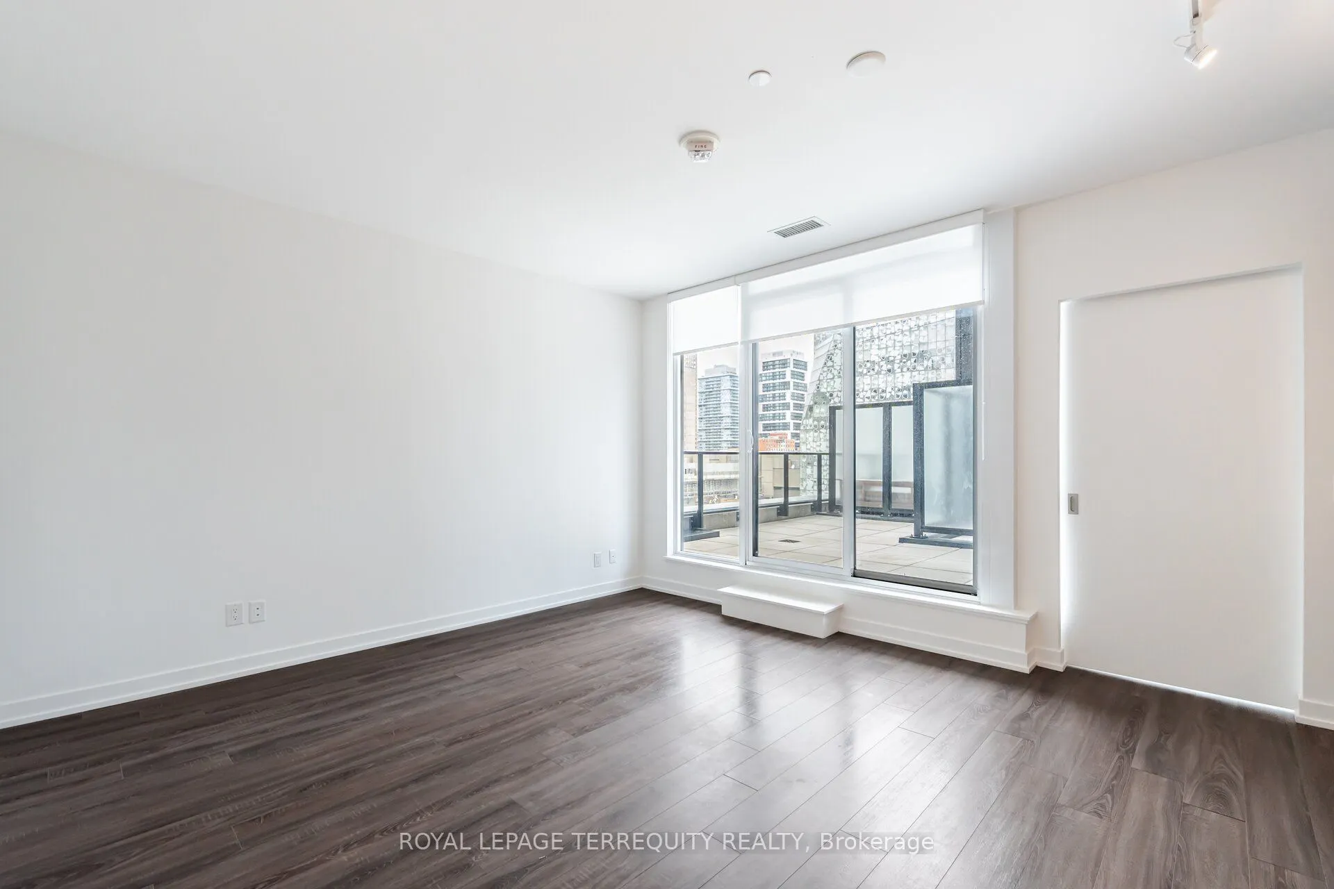 20 Edward Street, #518