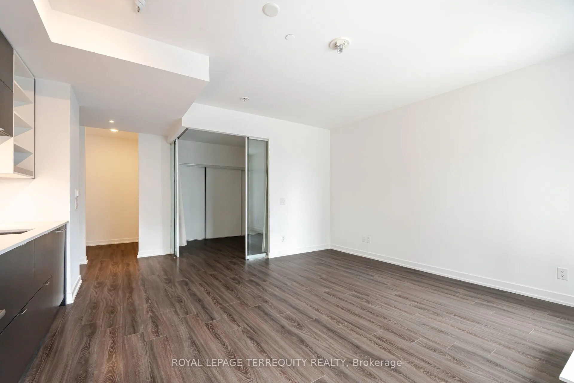 20 Edward Street, #518