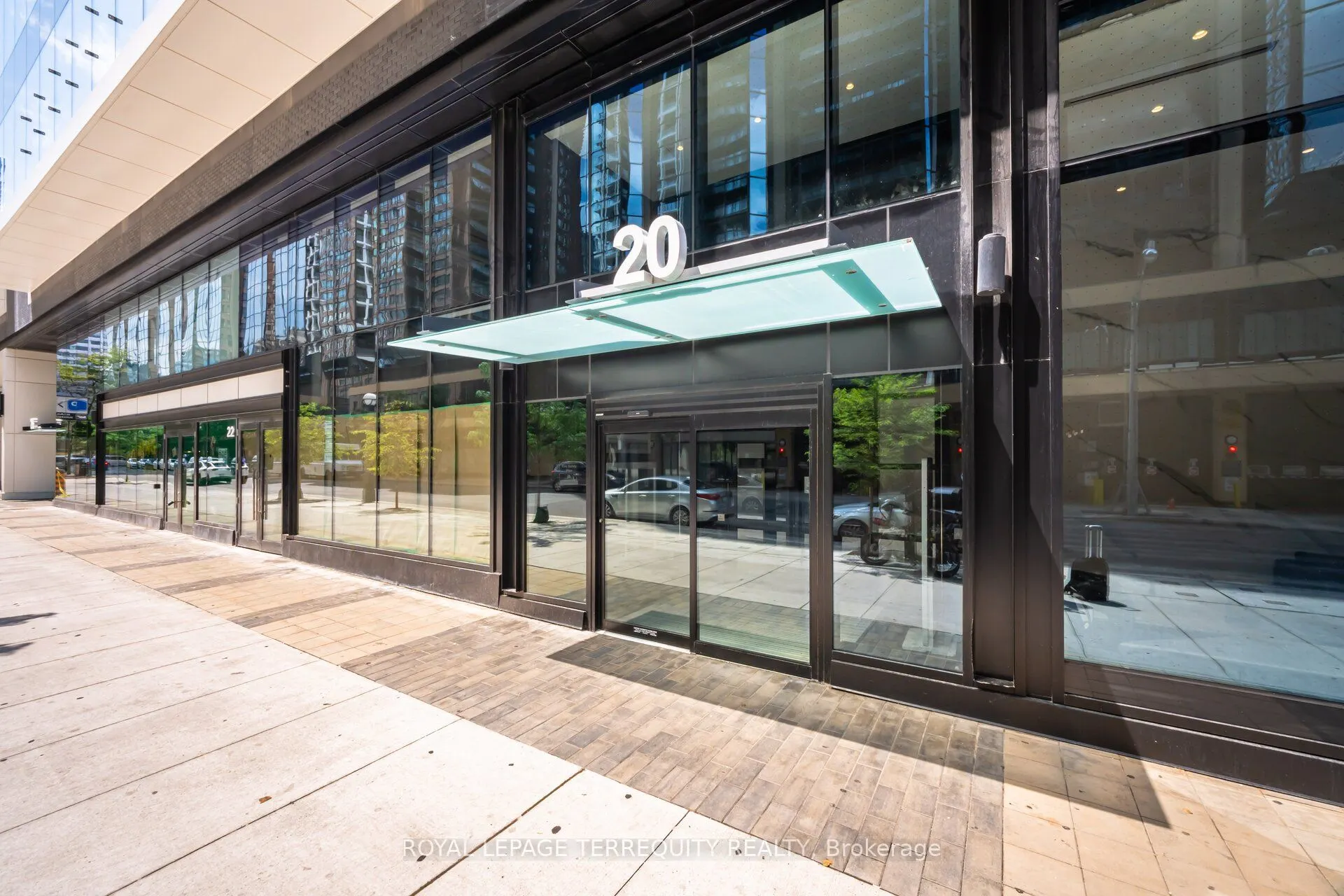 20 Edward Street, #518