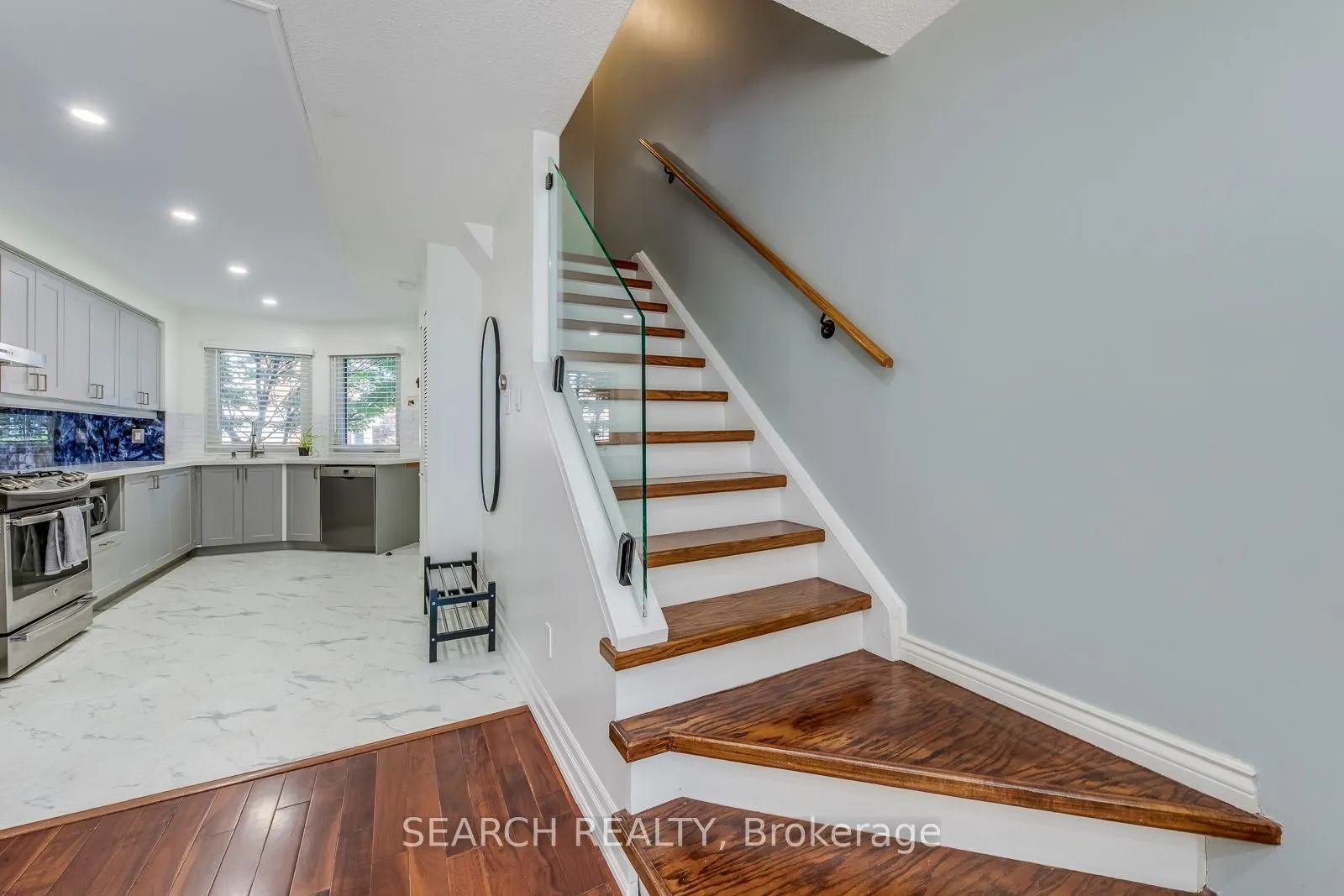 12 Douville Court