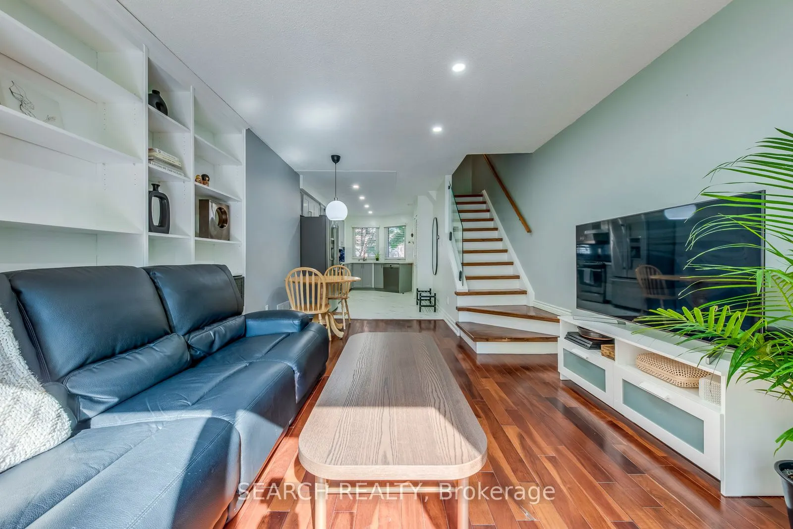 12 Douville Court