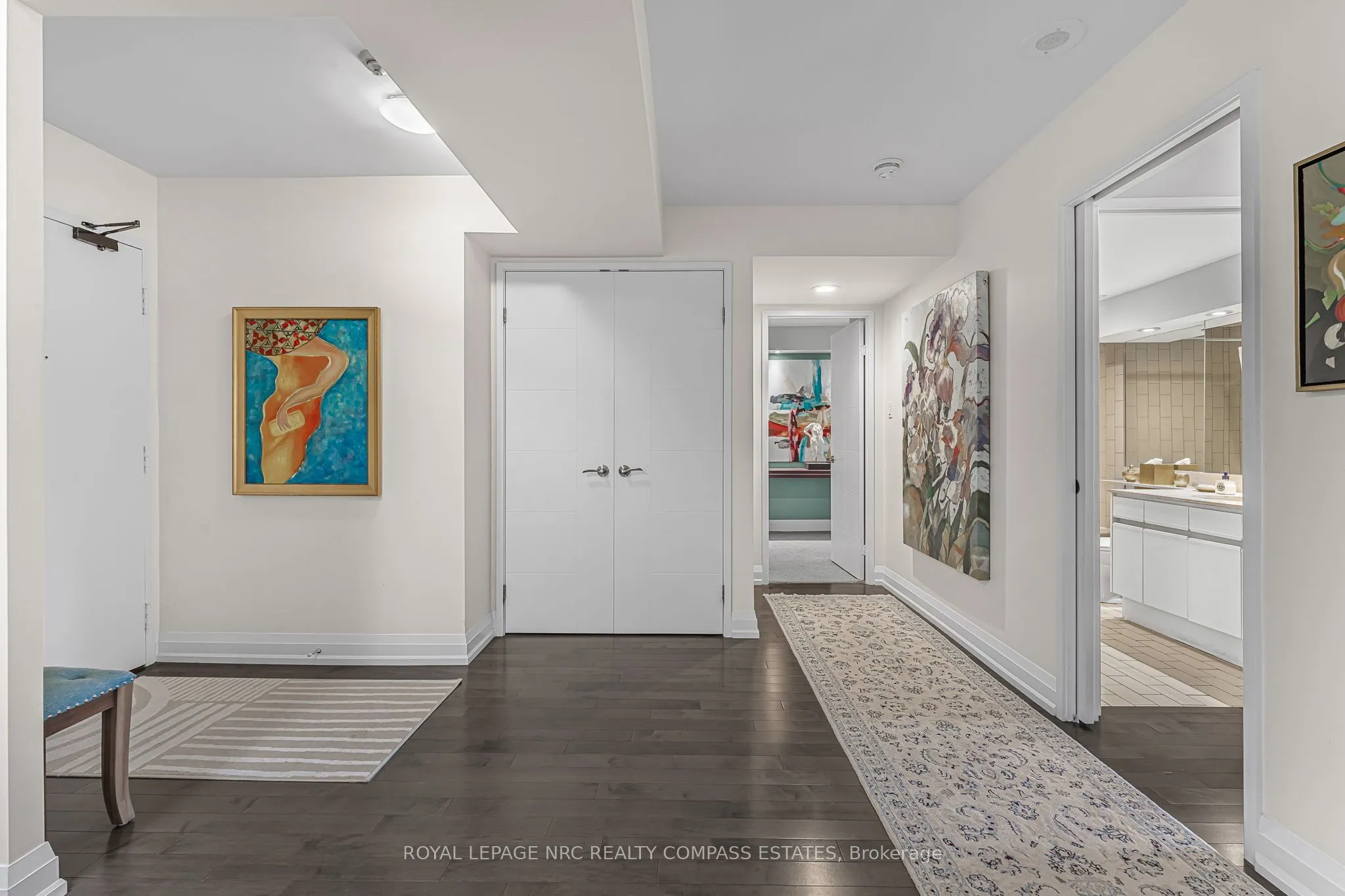 130 Carlton Street, #810