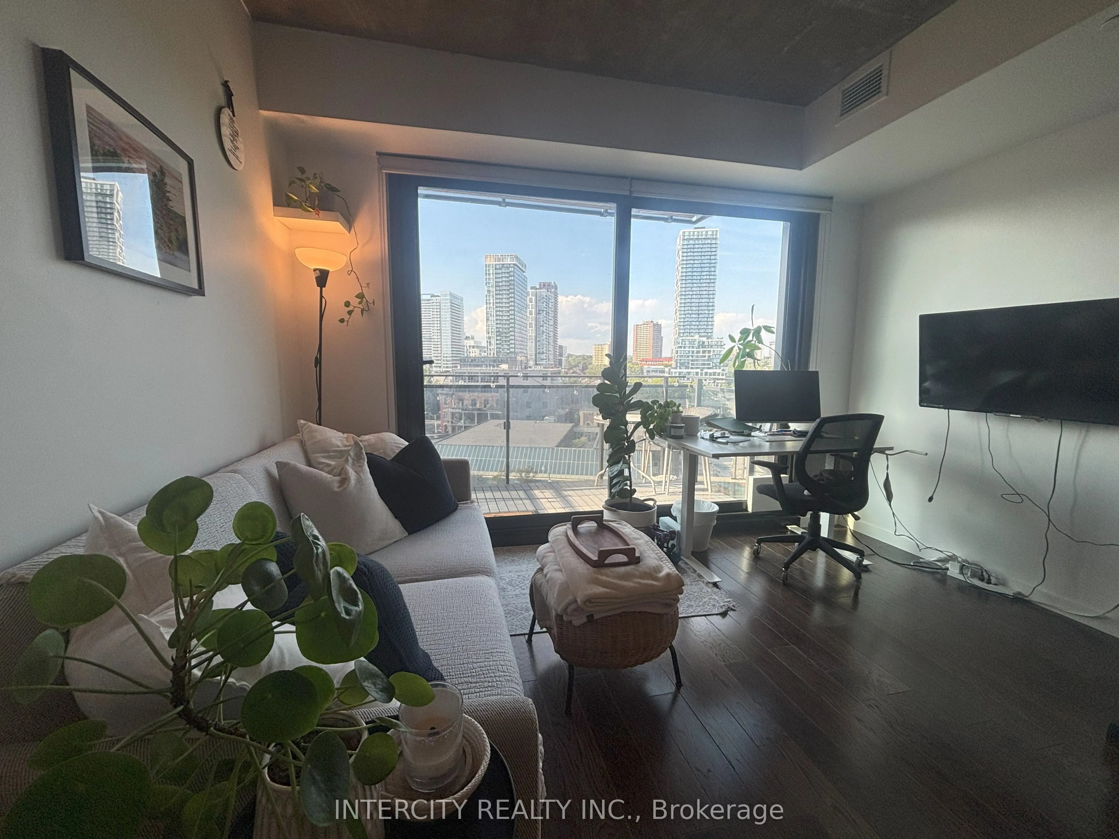 51 Trolley Crescent, #823