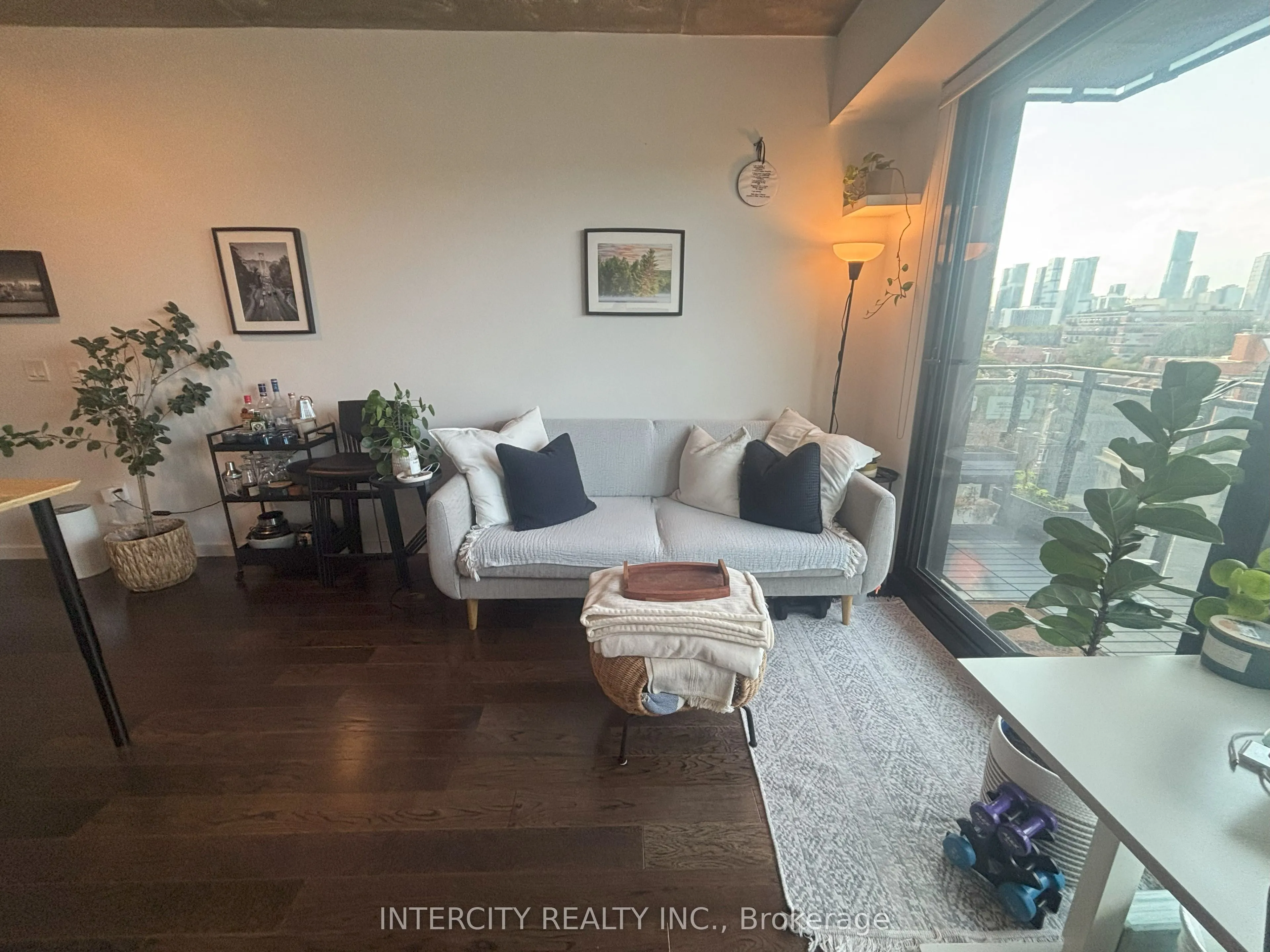 51 Trolley Crescent, #823