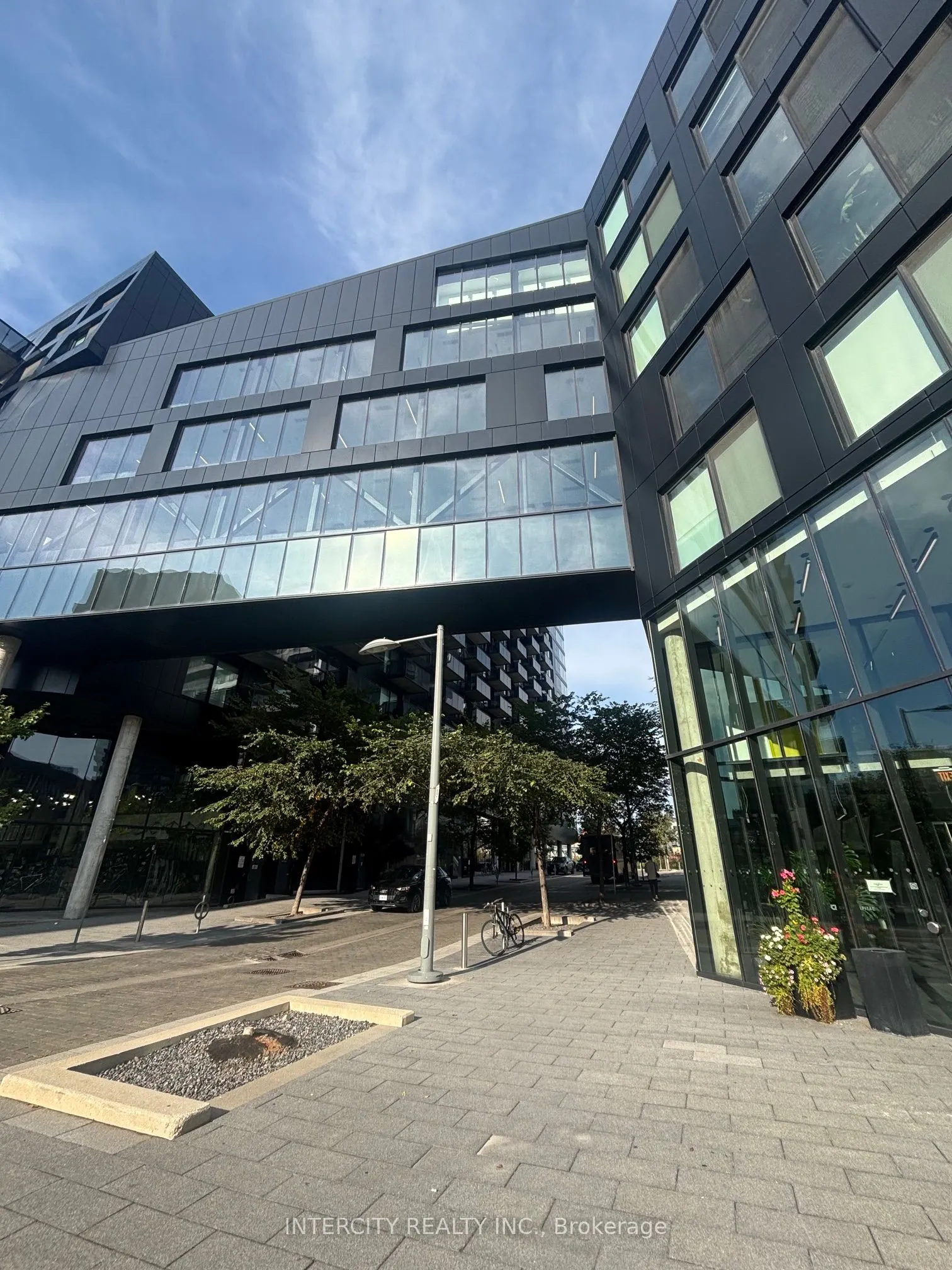 51 Trolley Crescent, #823