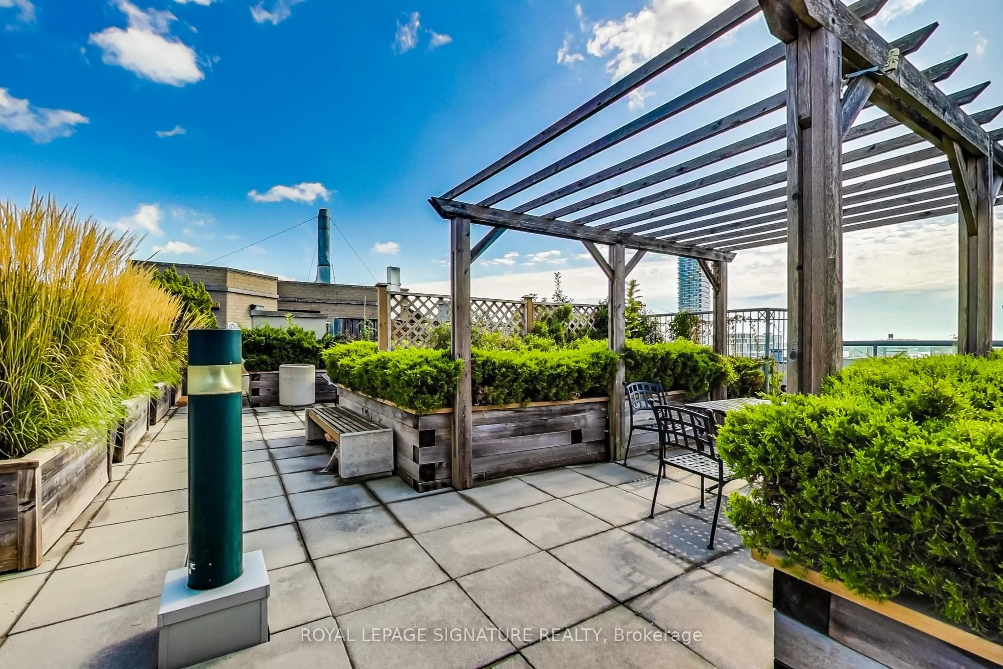 109 Front Street E, #726
