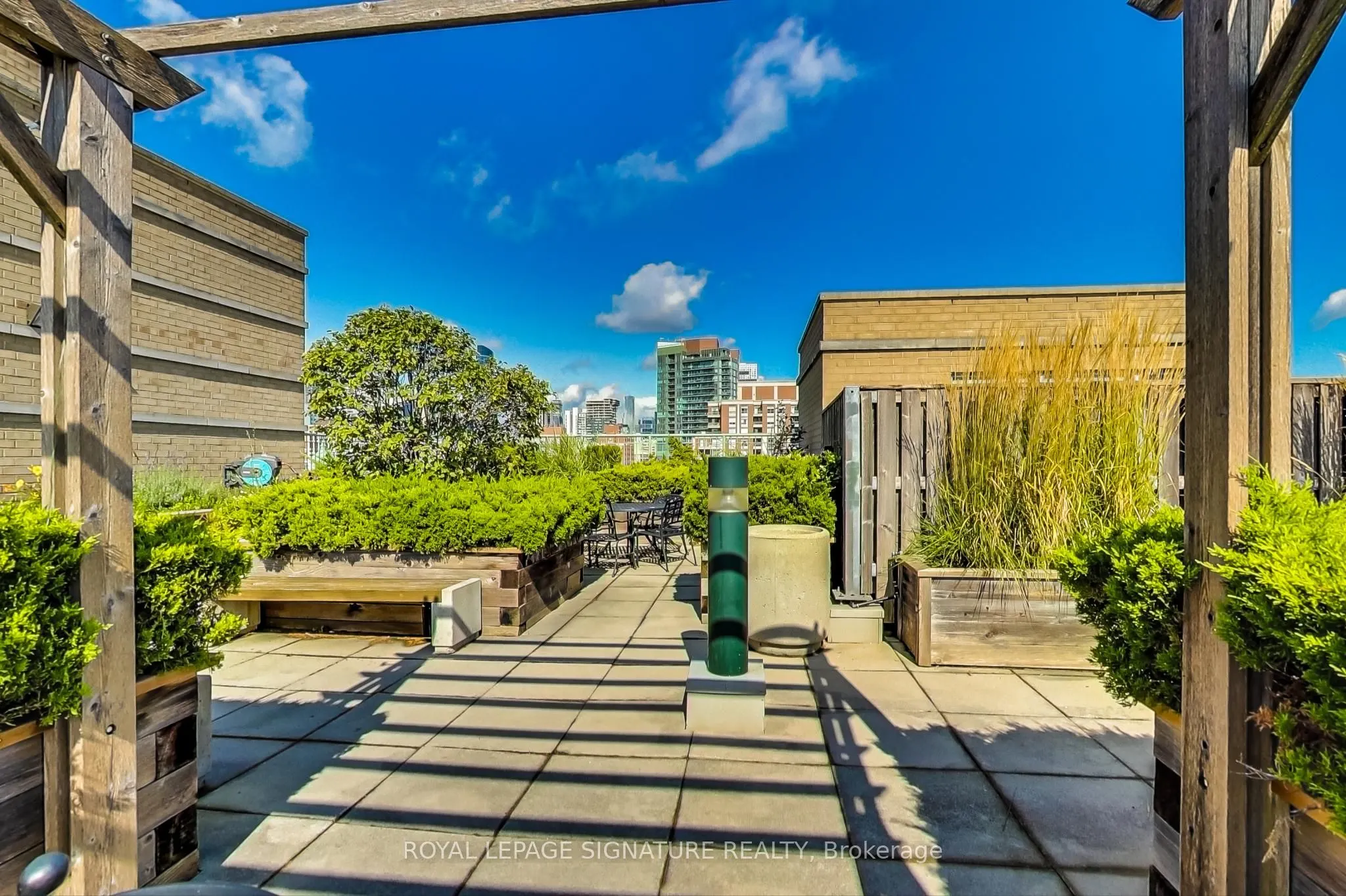 109 Front Street E, #726