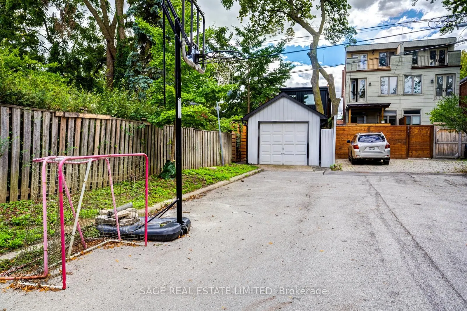 156 Craighurst Avenue