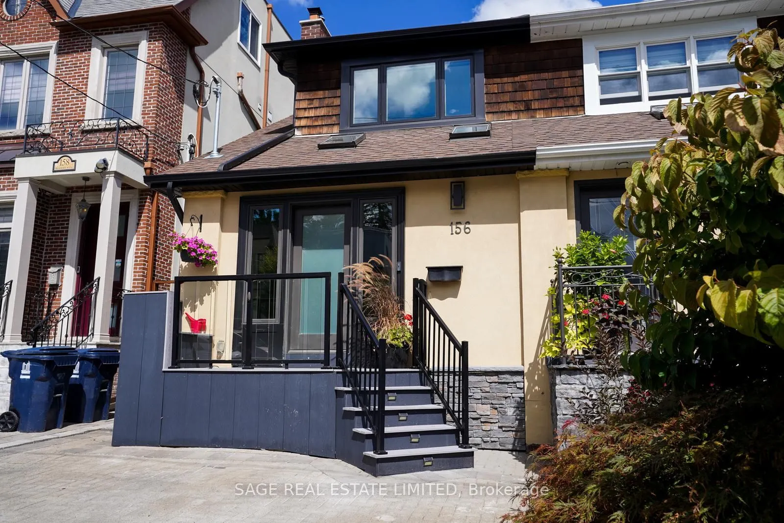156 Craighurst Avenue