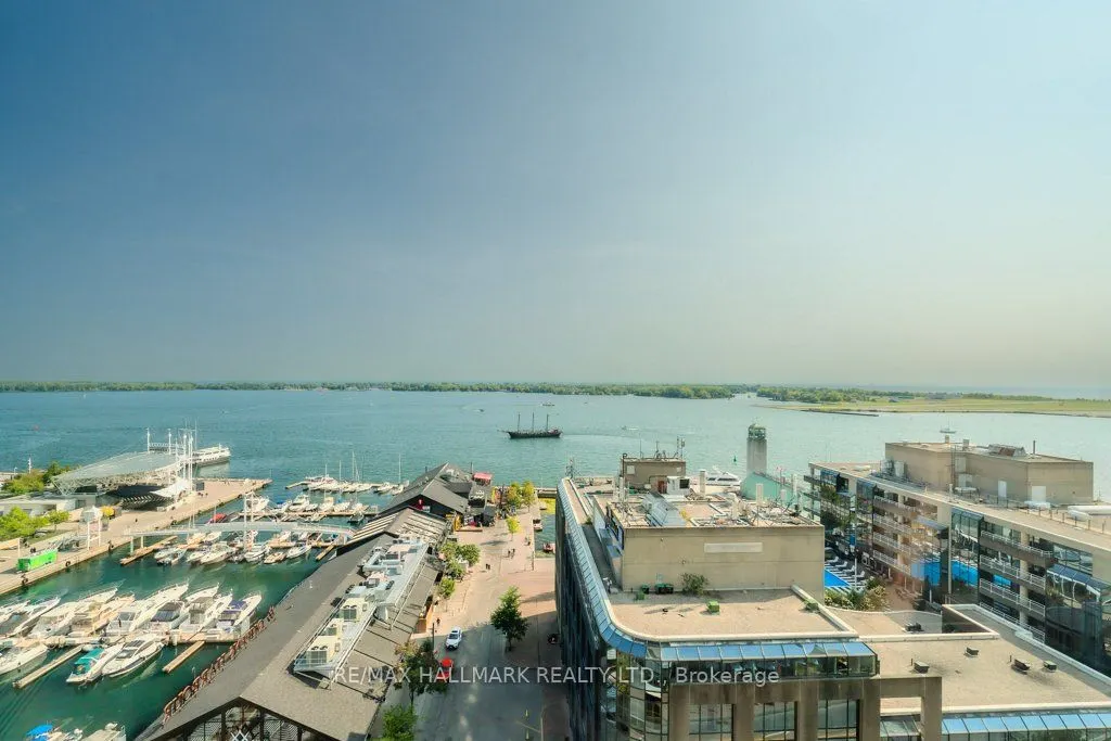 260 Queens Quay W, #1501