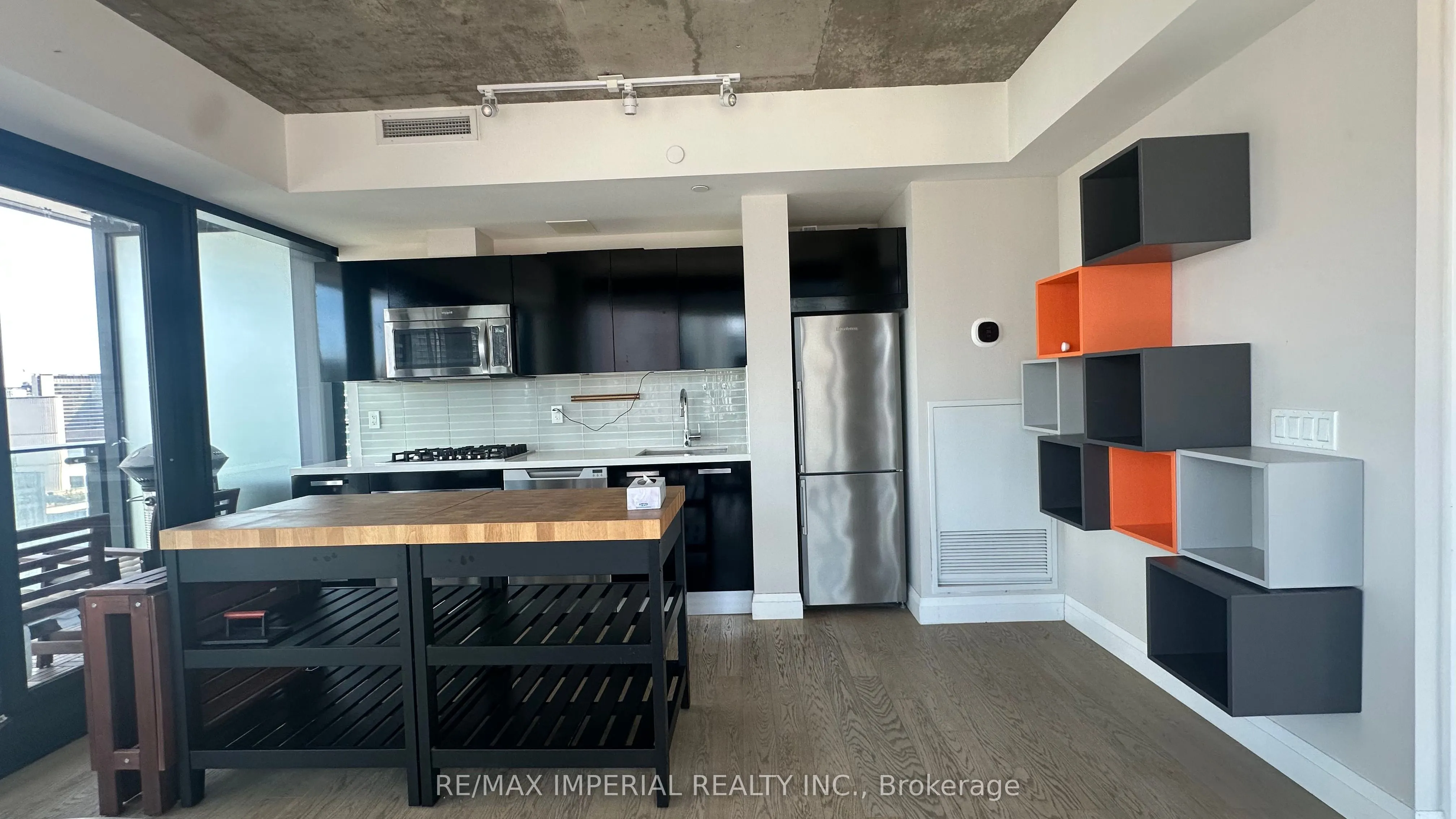 224 King Street W, #2201