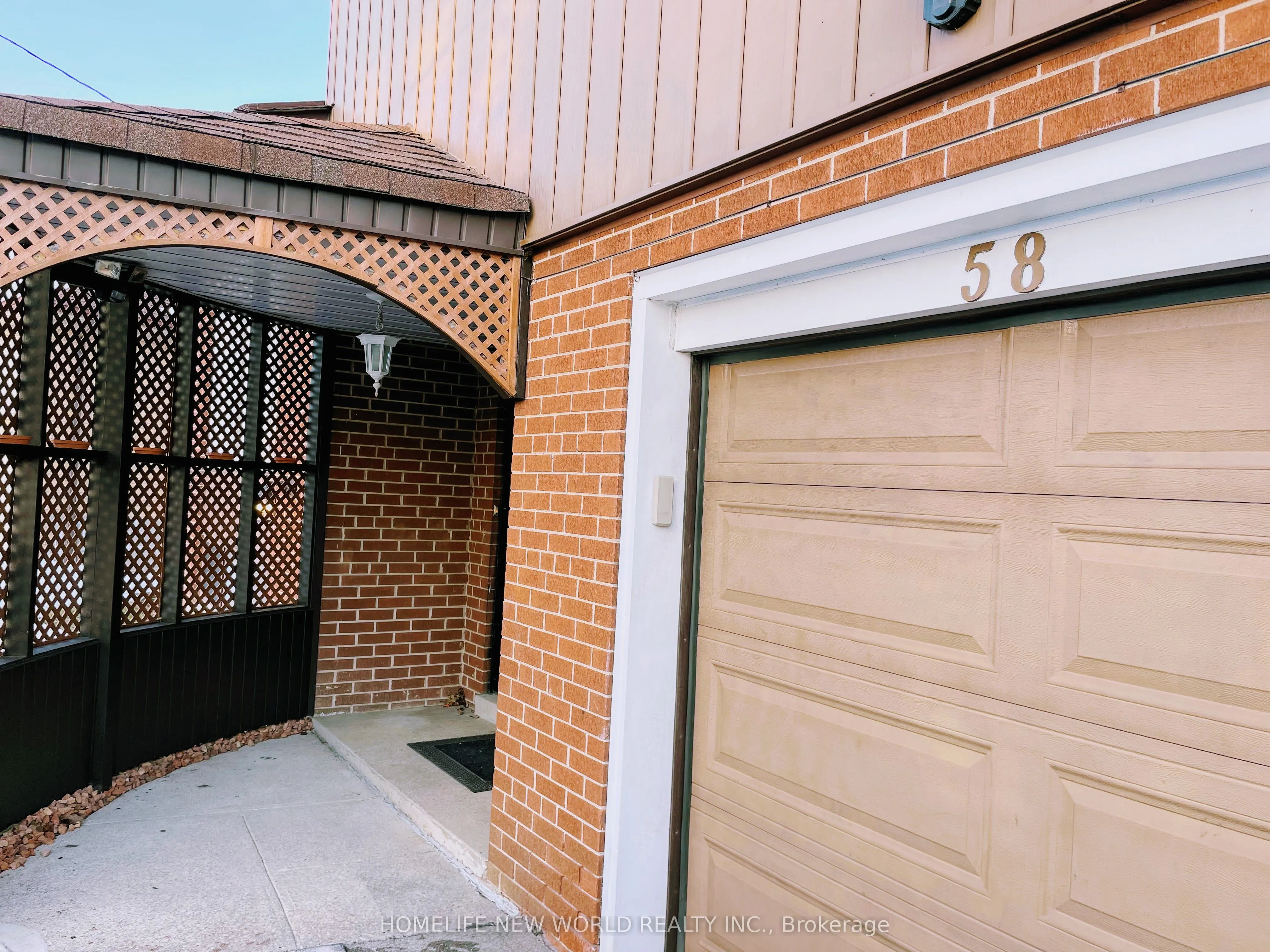 58 Marathon Crescent